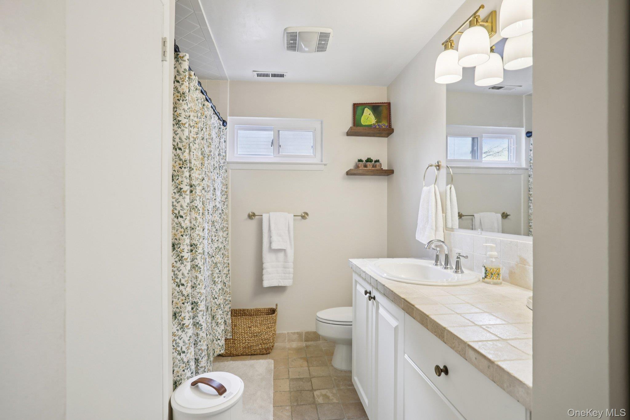 #16 photo, 168 Birchwood Close, Chappaqua , NY 10514