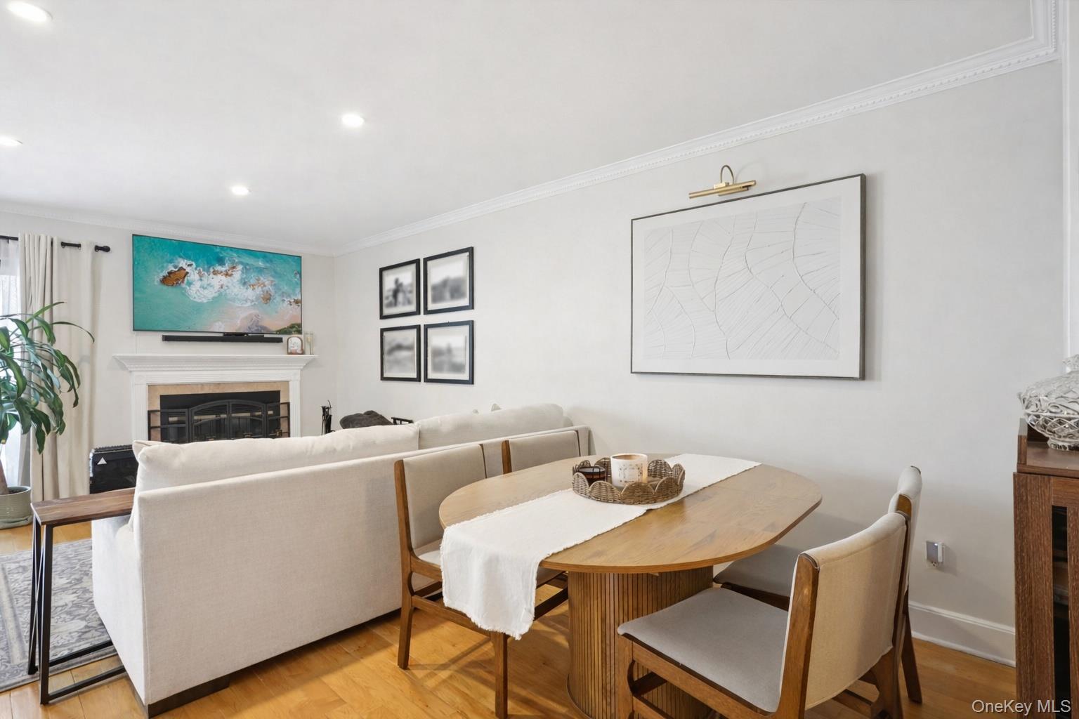 #5 photo, 168 Birchwood Close, Chappaqua , NY 10514