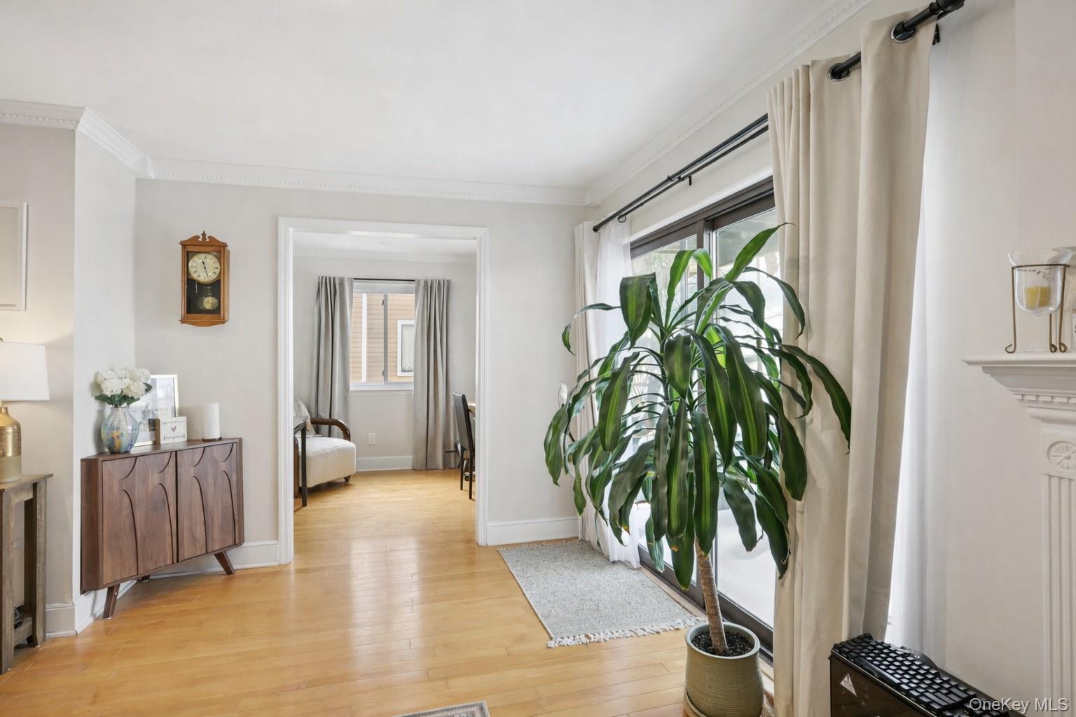 #8 photo, 168 Birchwood Close, Chappaqua , NY 10514