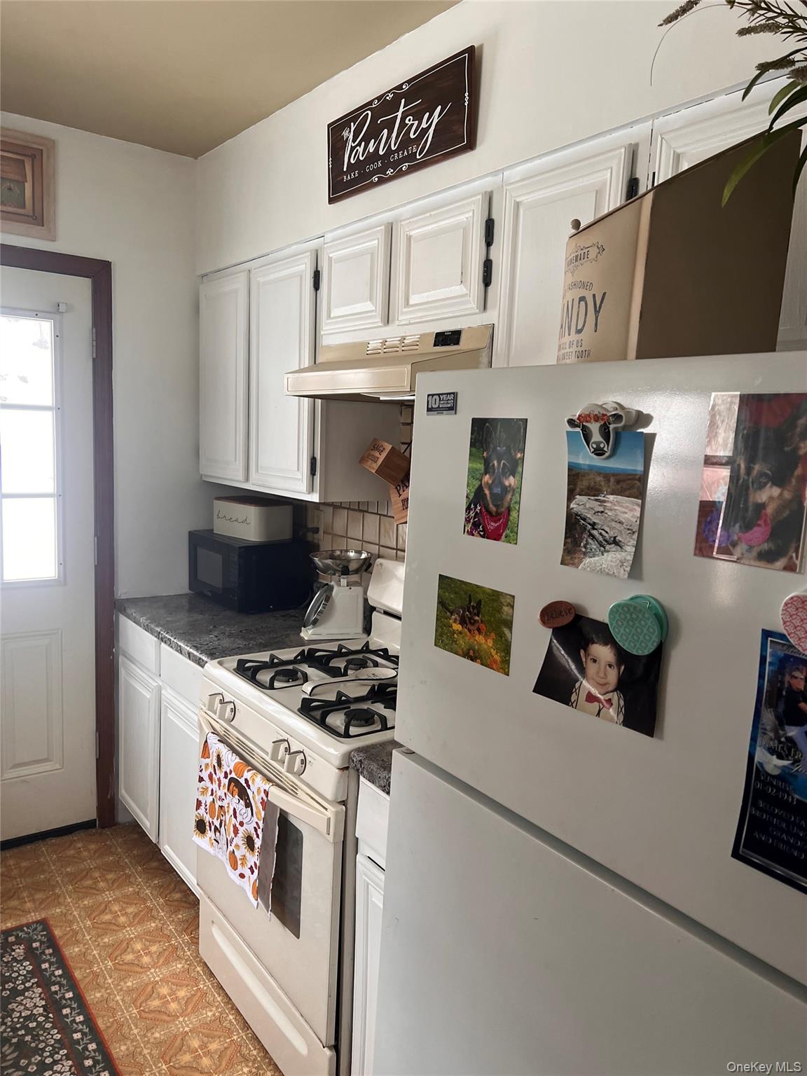 #4 photo, 206 Lakeview Road, Wappingers Falls , NY 12590