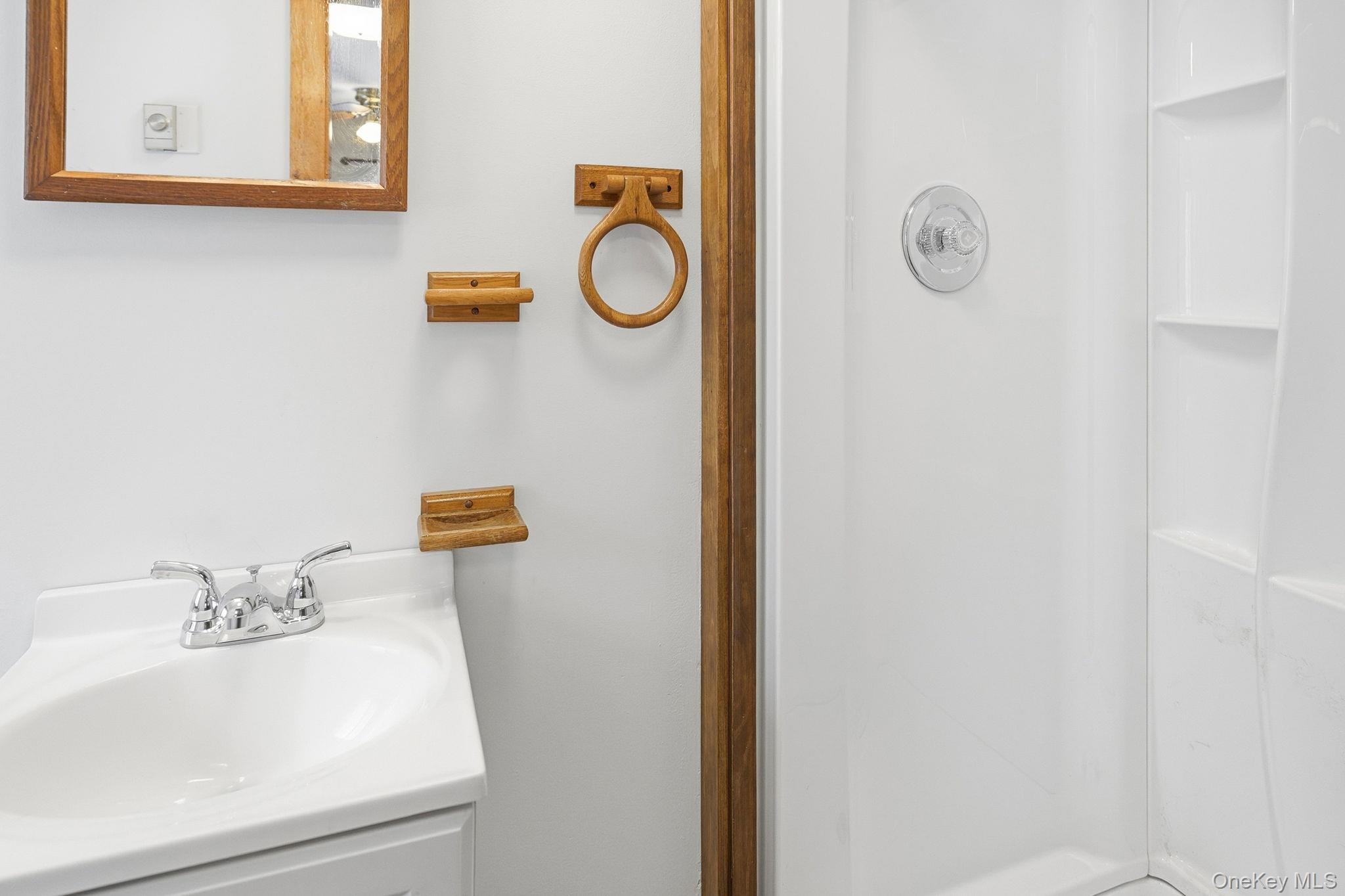 #7 photo, 744 Milltown Road, 뉴욕주 Brewster , NY 10509