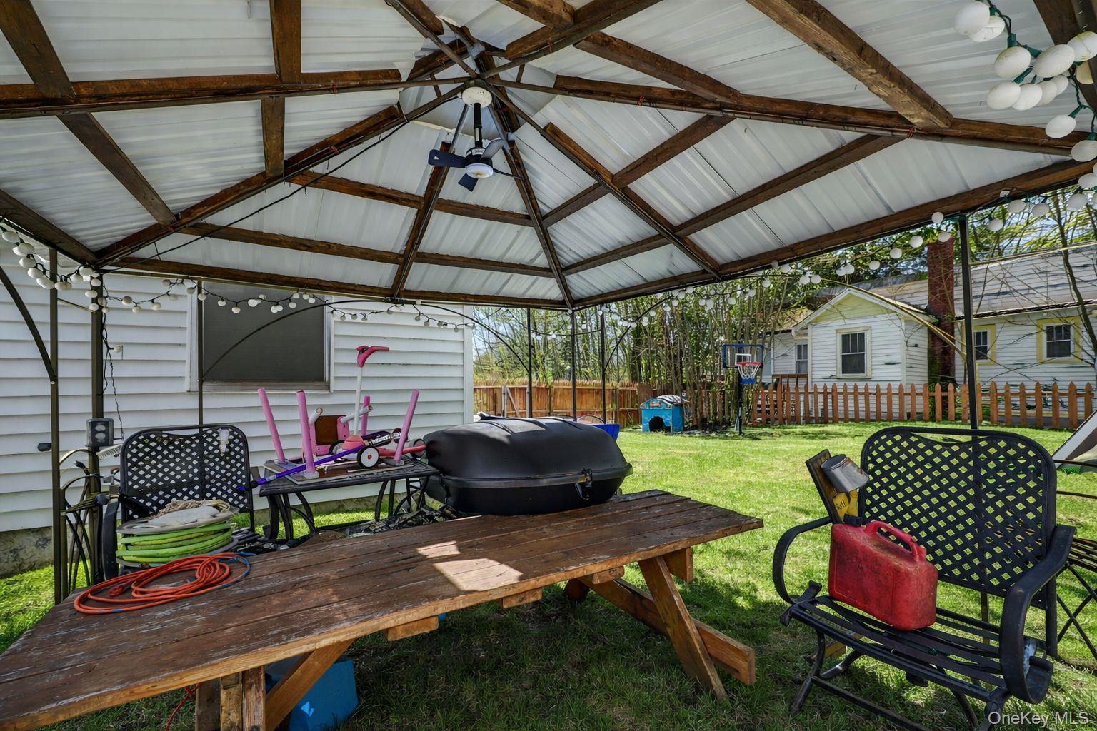 #11 photo, 12 Highland Avenue, 纽约州 Monticello , NY 12701