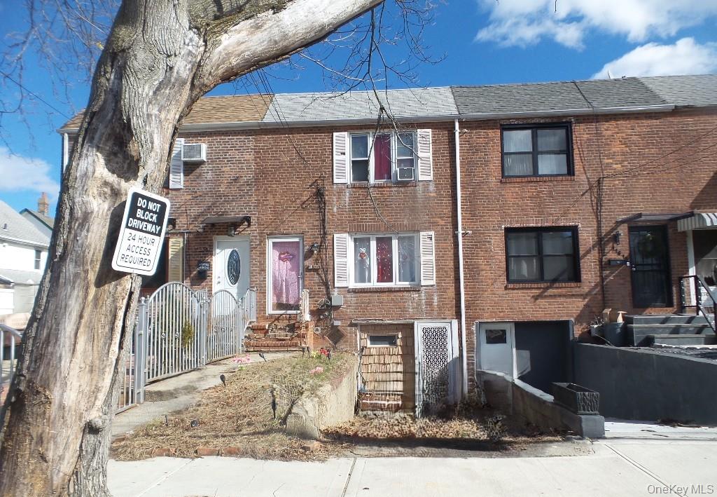 #1 photo, 118-11 198th Street, Saint Albans , NY 11412