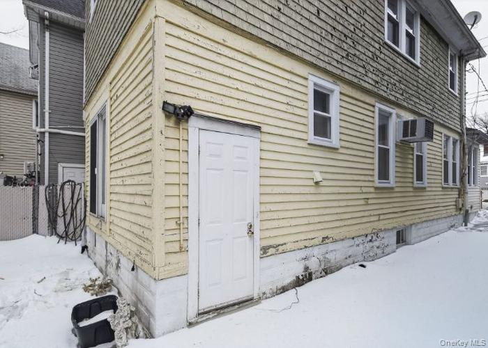 #4 photo, 64 WATCHOGUE Road, סטטן איילנד Staten Island , NY 10314