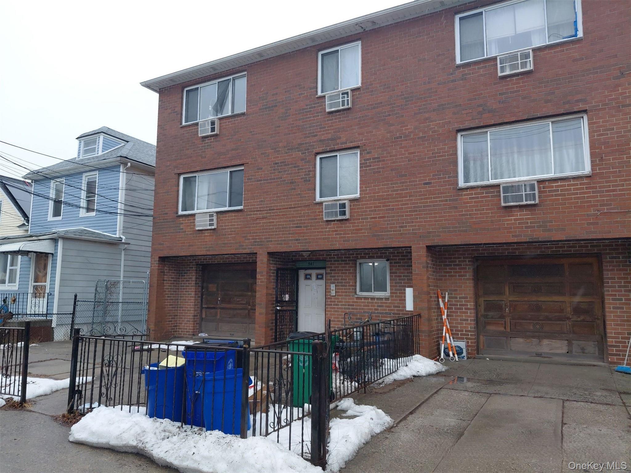 #3 photo, 541 Edison Avenue, Bronx , NY 10465