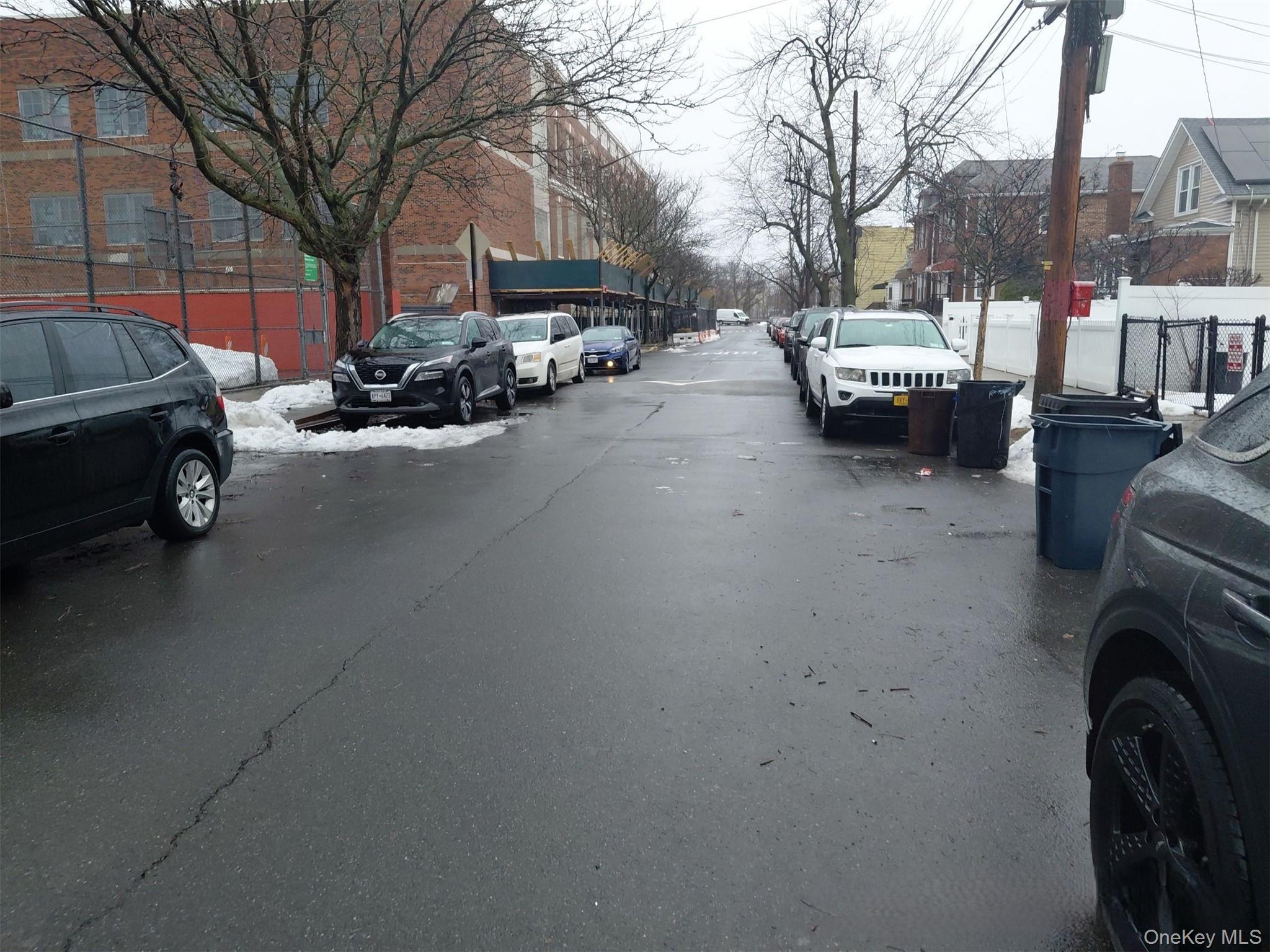 #4 photo, 541 Edison Avenue, Bronx , NY 10465