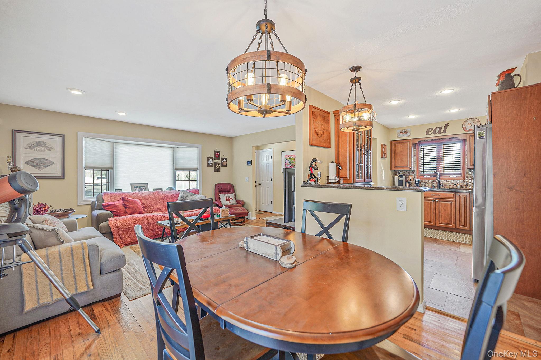 #10 photo, 6 Hillside Road, Sound Beach , NY 11789