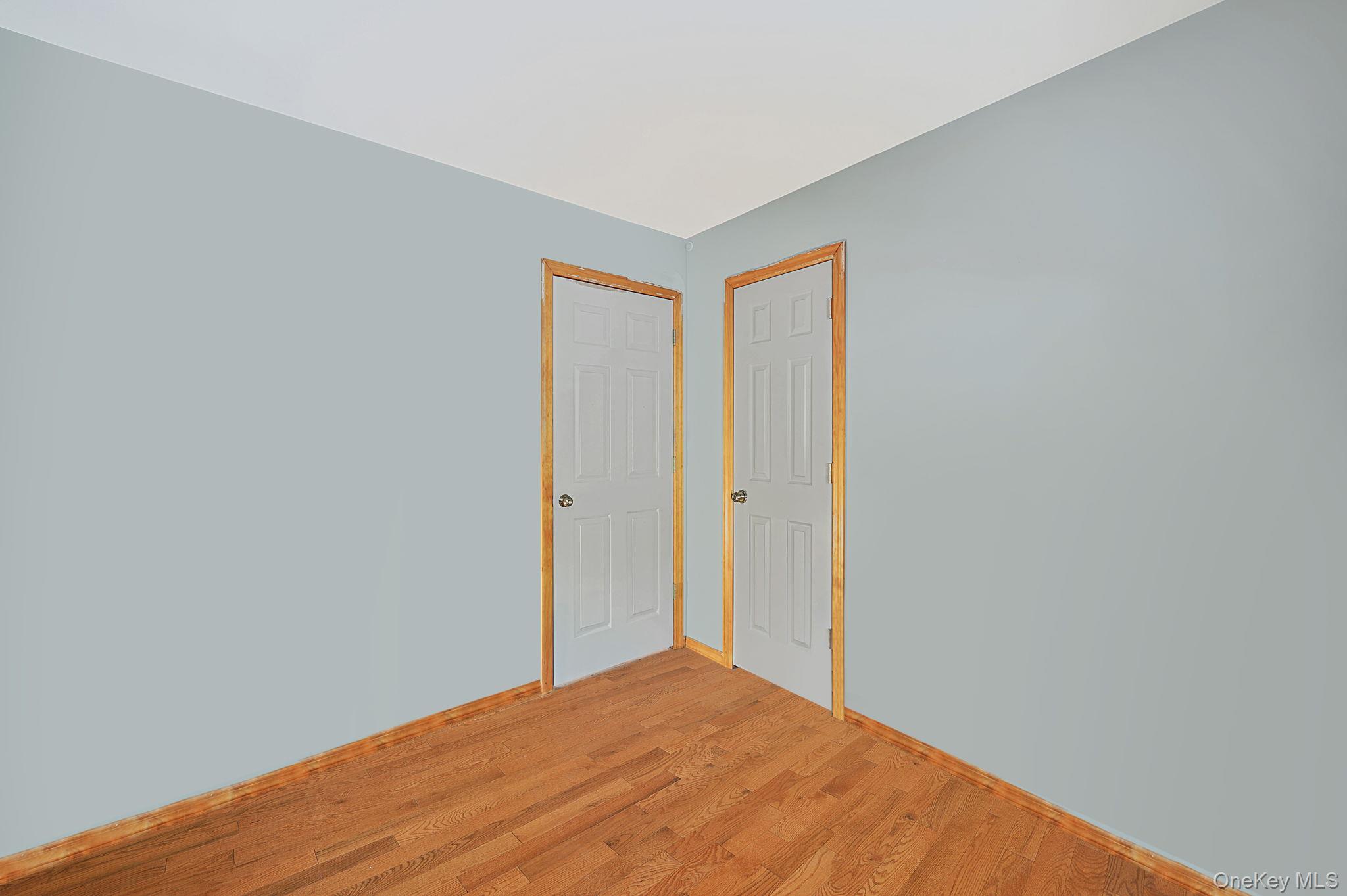 #16 photo, 6 Hillside Road, Sound Beach , NY 11789