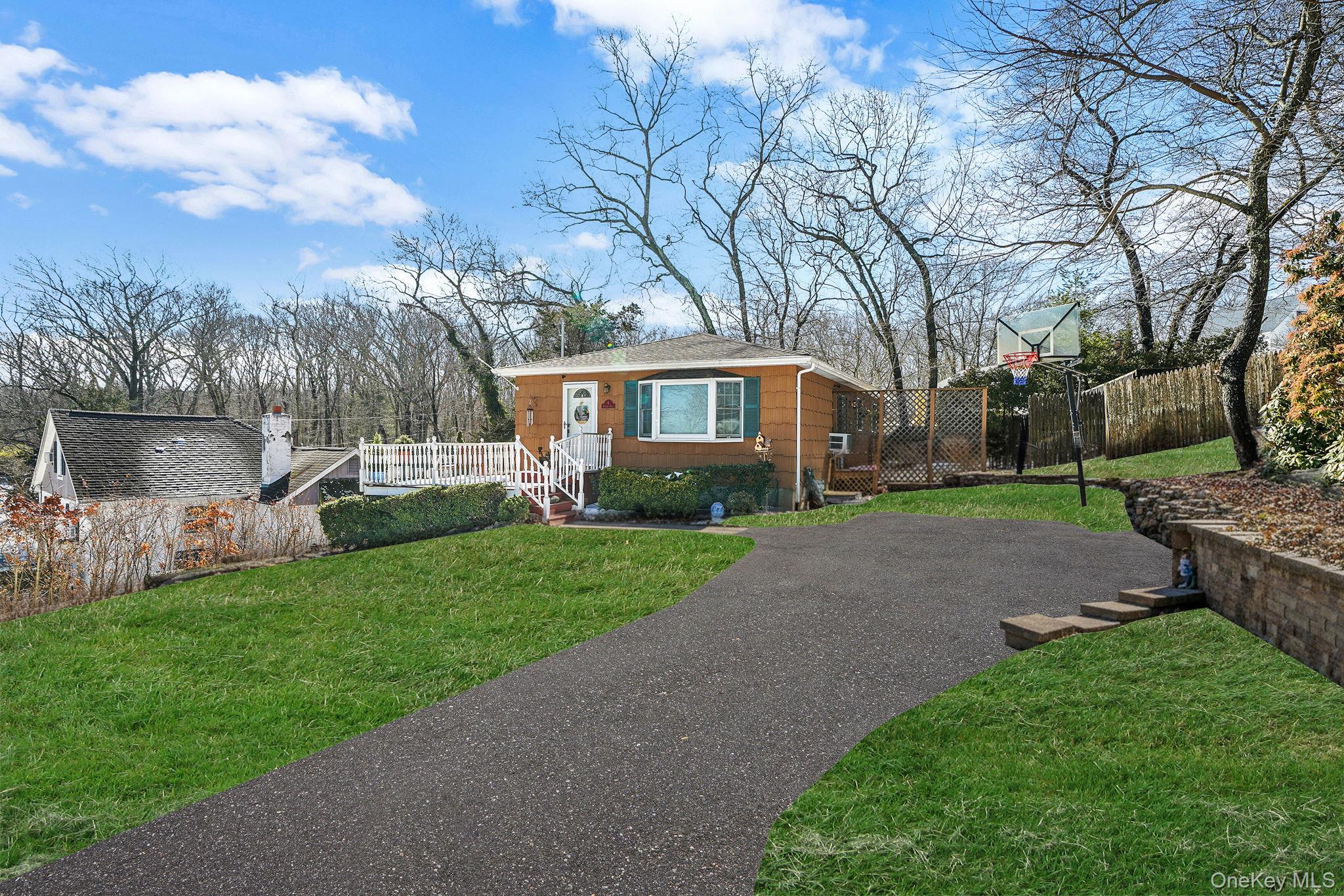 #3 photo, 6 Hillside Road, Sound Beach , NY 11789