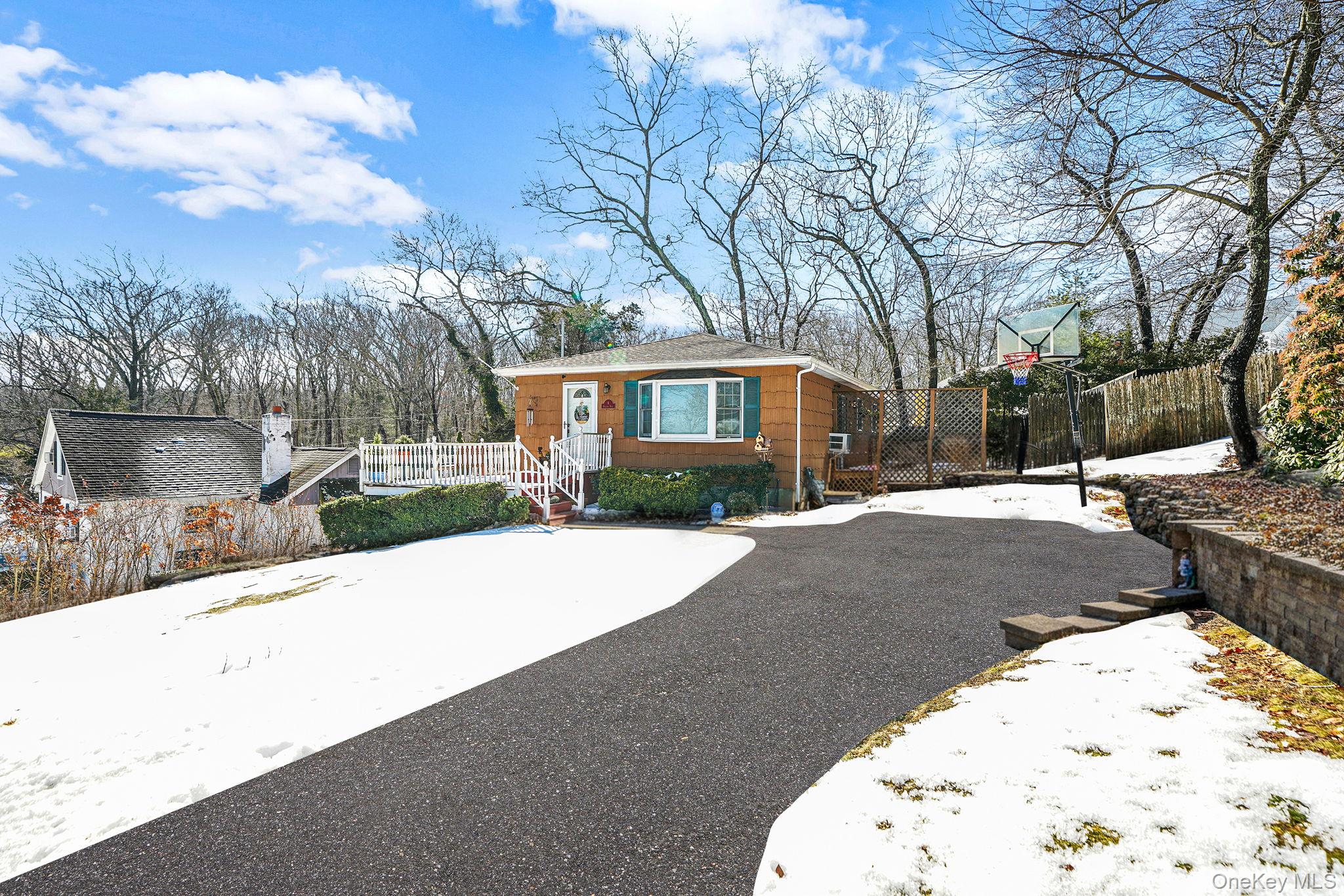 #6 photo, 6 Hillside Road, Sound Beach , NY 11789