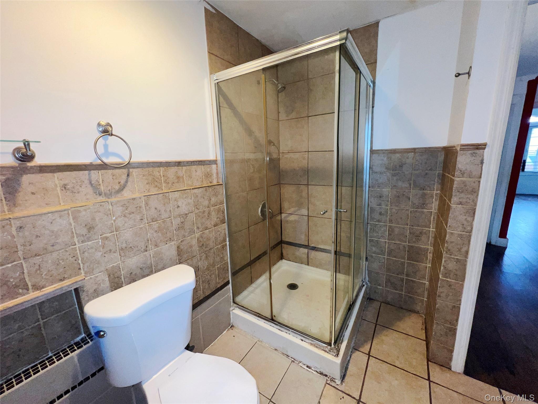 #15 photo, 13533 234th Place, कुईंस Rosedale , NY 11422