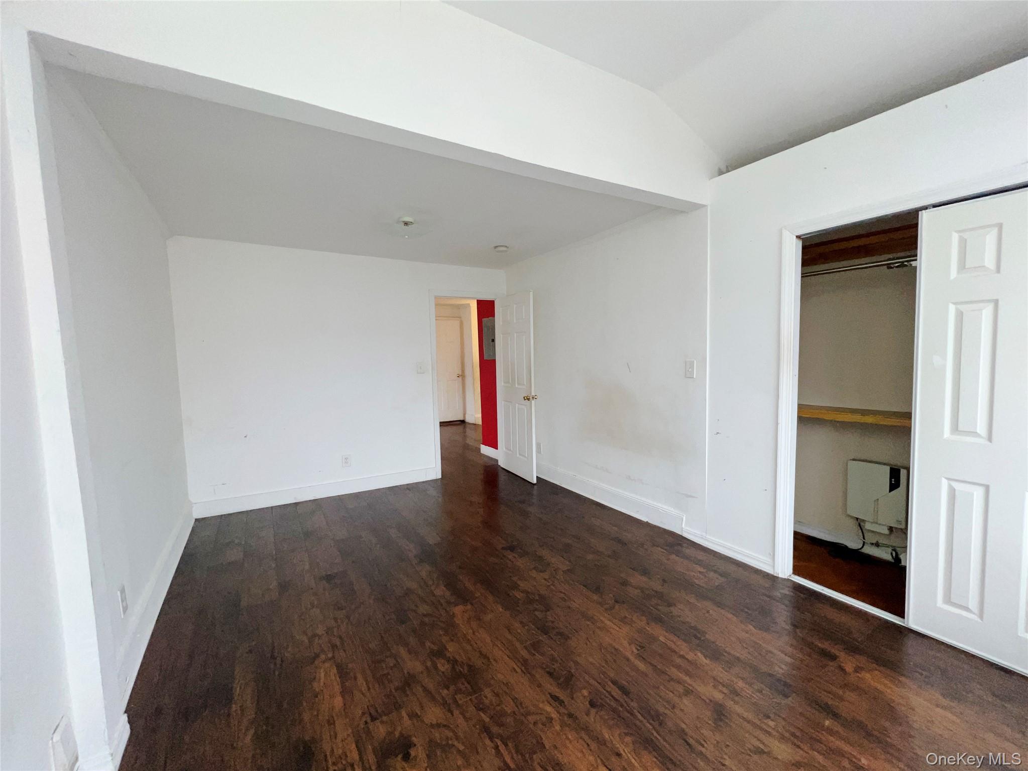 #20 photo, 13533 234th Place, कुईंस Rosedale , NY 11422