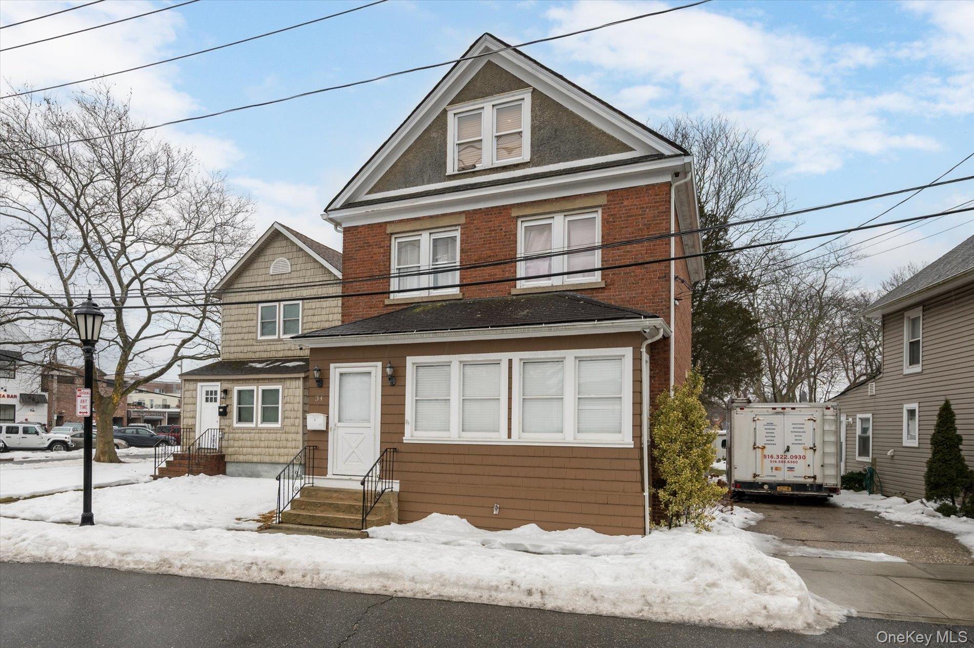 #2 photo, 34 S Front Street, नासाउ काउंटी Farmingdale , NY 11735