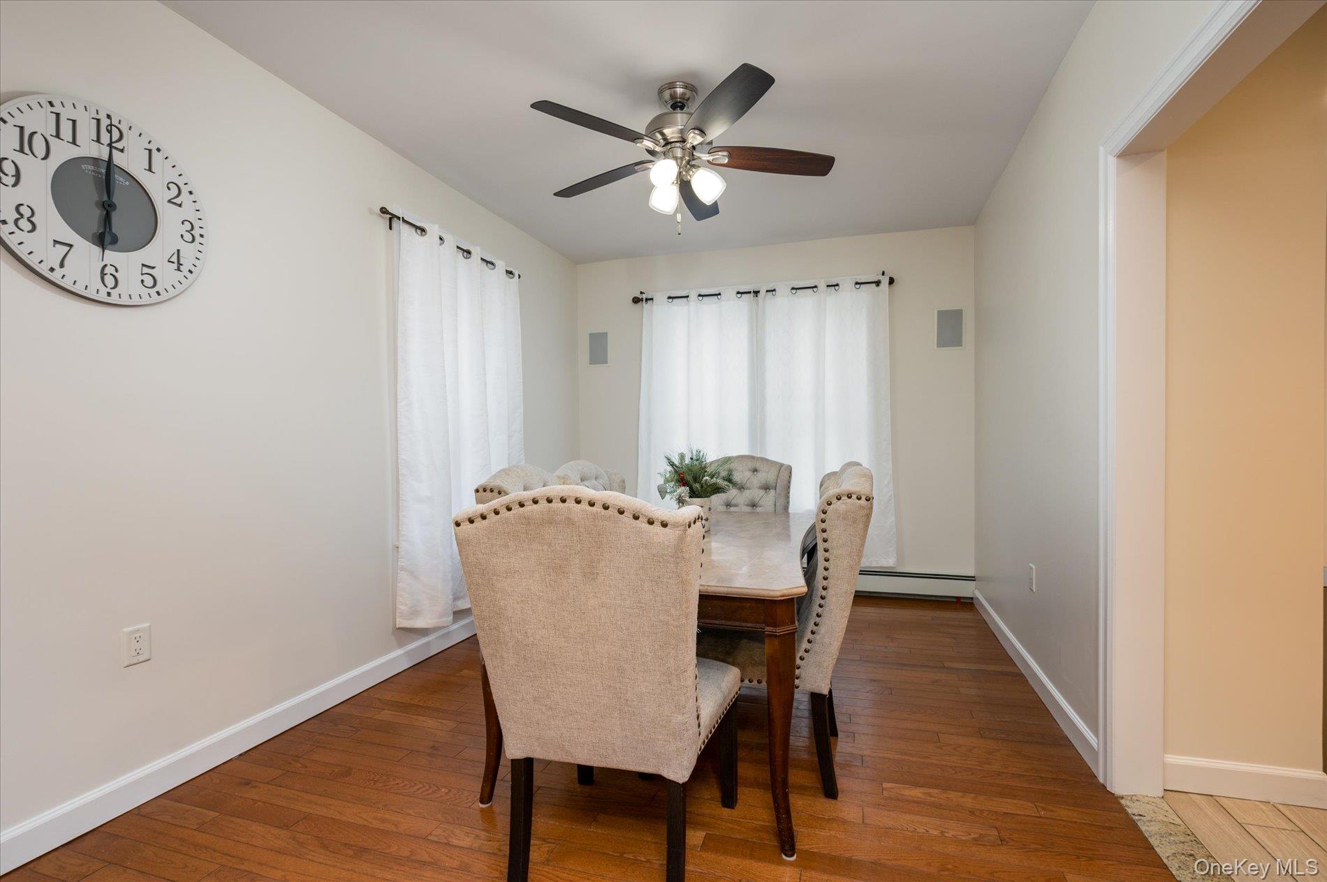 #5 photo, 34 S Front Street, नासाउ काउंटी Farmingdale , NY 11735