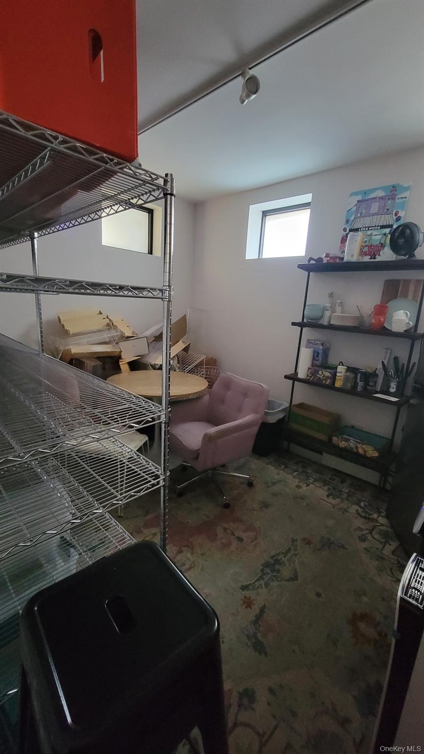 #11 photo, 3215 33 Street, Astoria , NY 11106