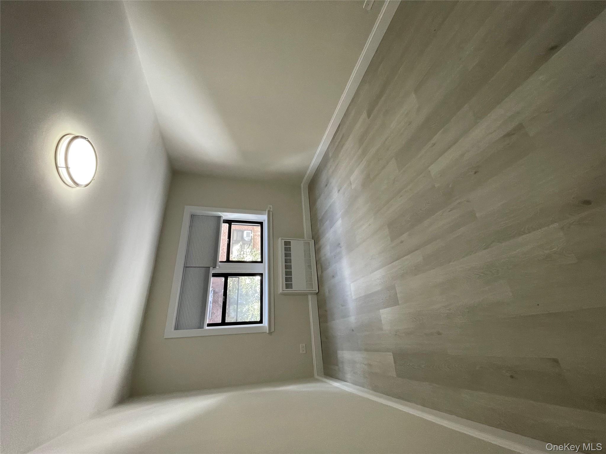 #5 photo, 118-60 METROPOLITAN Avenue, Kew Gardens , NY 11415