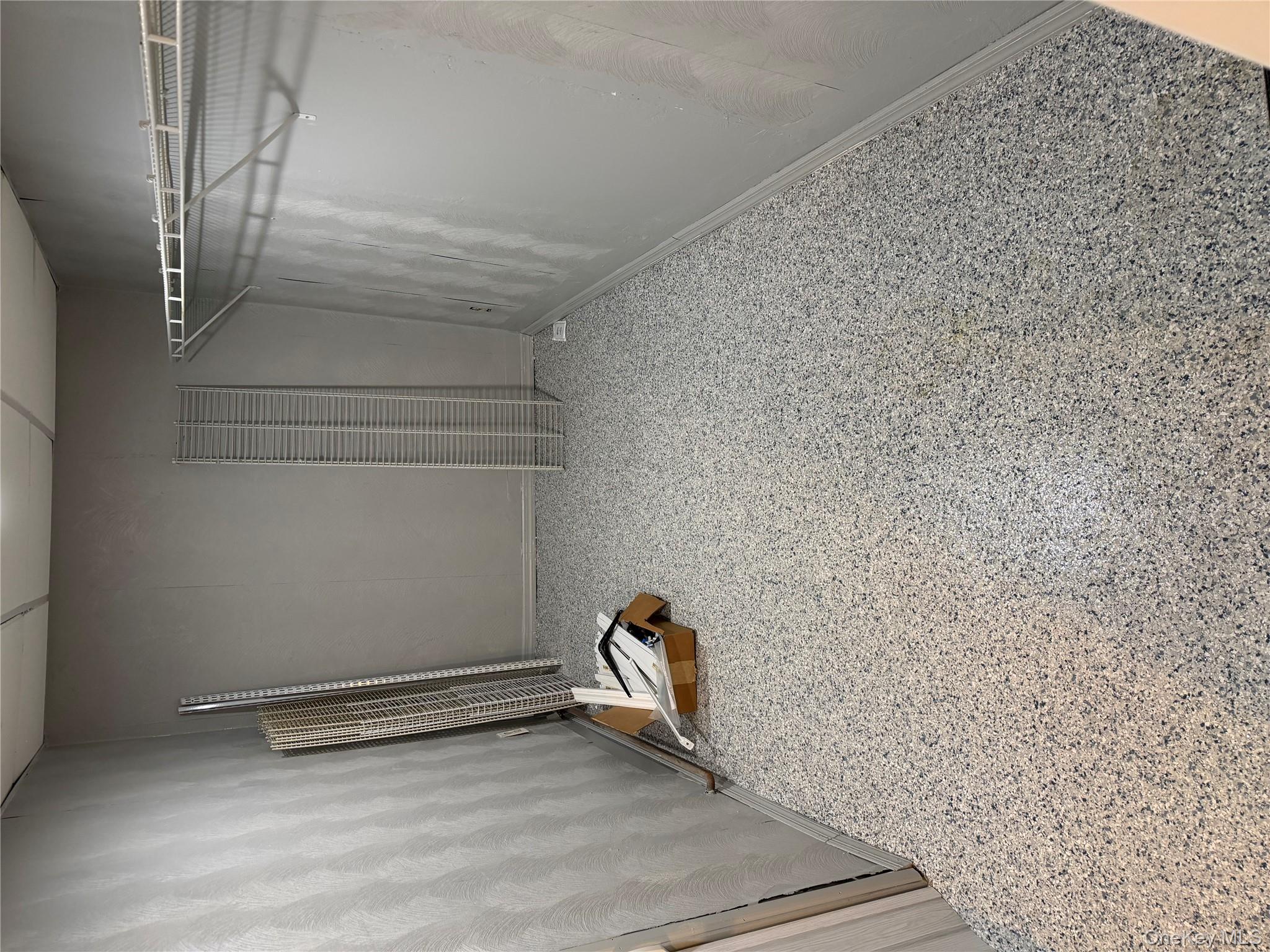 #12 photo, 712 7th Street, Саффолк ‖ West Babylon , NY 11704