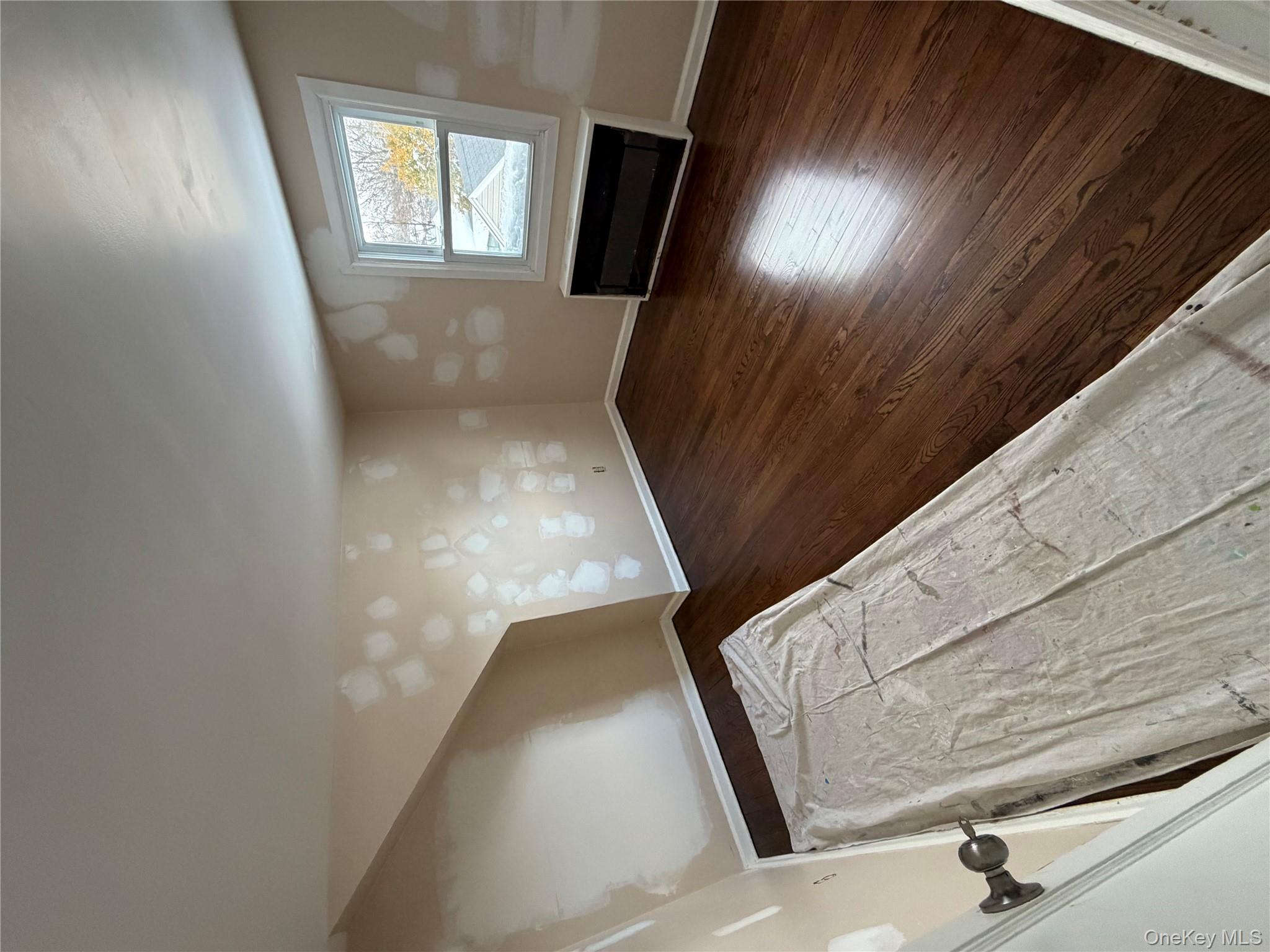 #8 photo, 712 7th Street, Саффолк ‖ West Babylon , NY 11704