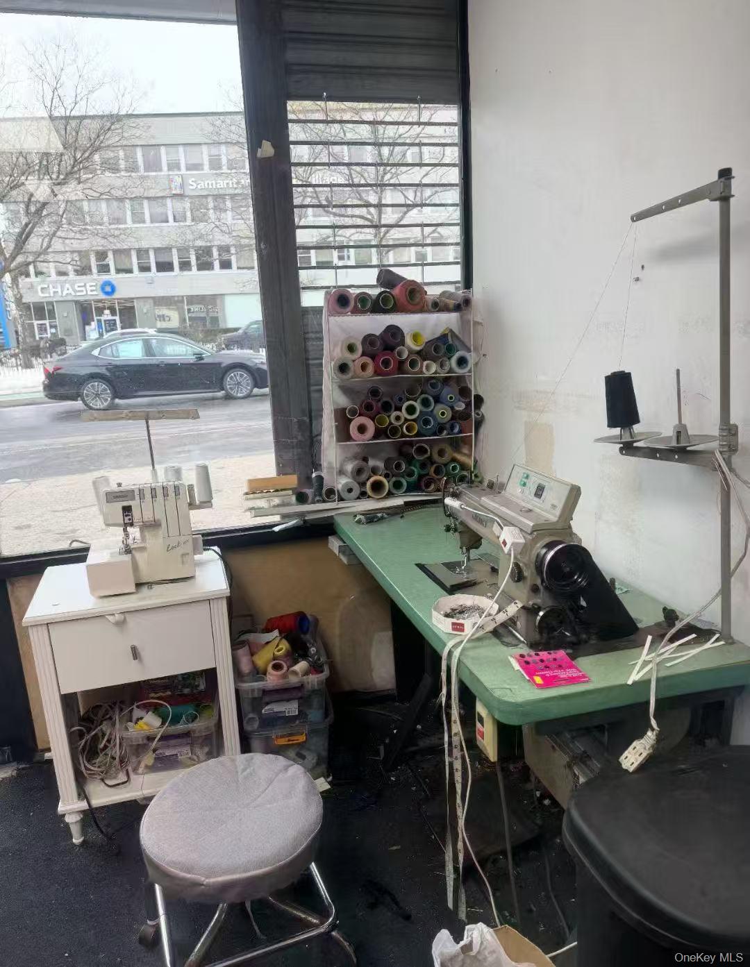 #3 photo, Jamaica, קווינס Jamaica , NY 11435