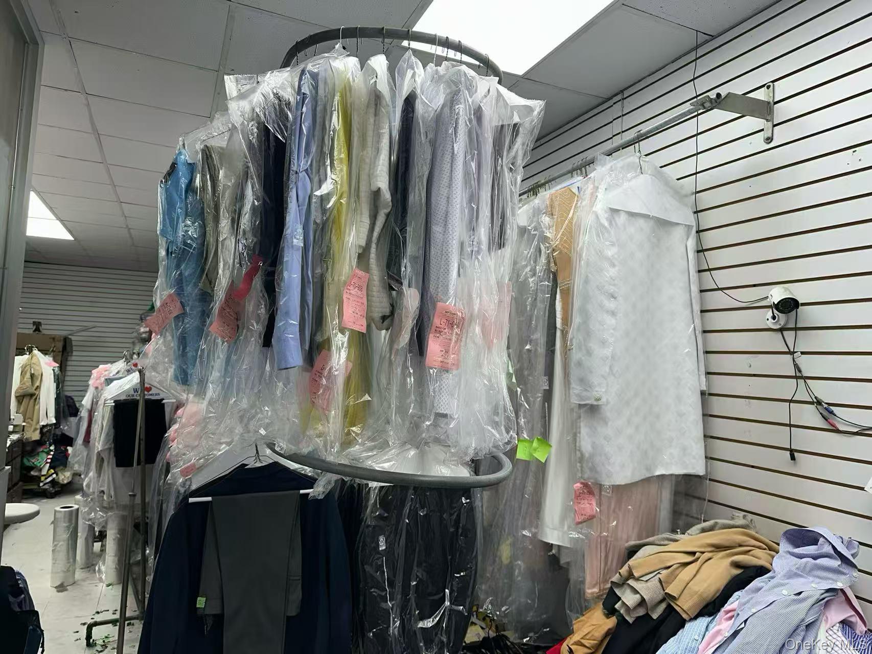 #7 photo, Jamaica, קווינס Jamaica , NY 11435