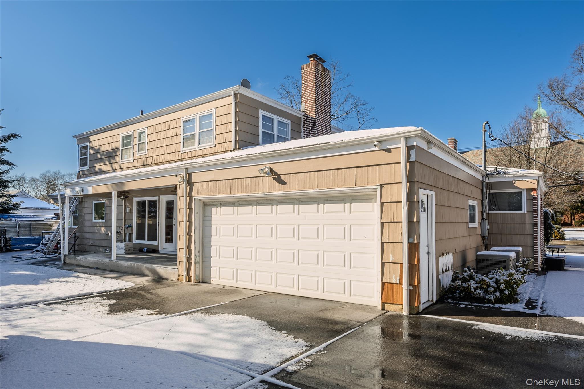 #8 photo, 467 Hempstead Avenue, नासाउ काउंटी Rockville Centre , NY 11570