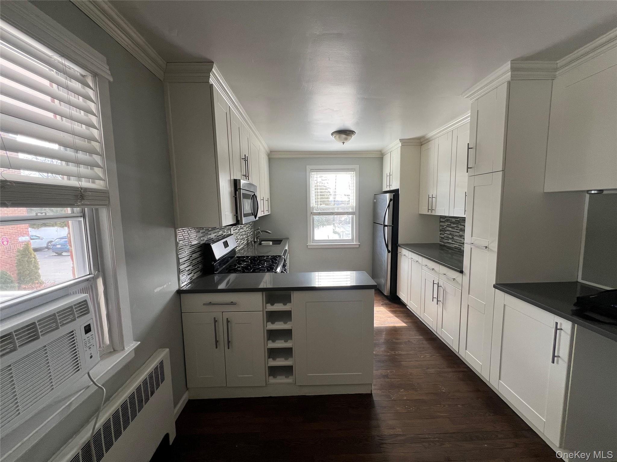 #4 photo, 59 A Carpenter Avenue, Mount Kisco , NY 10549