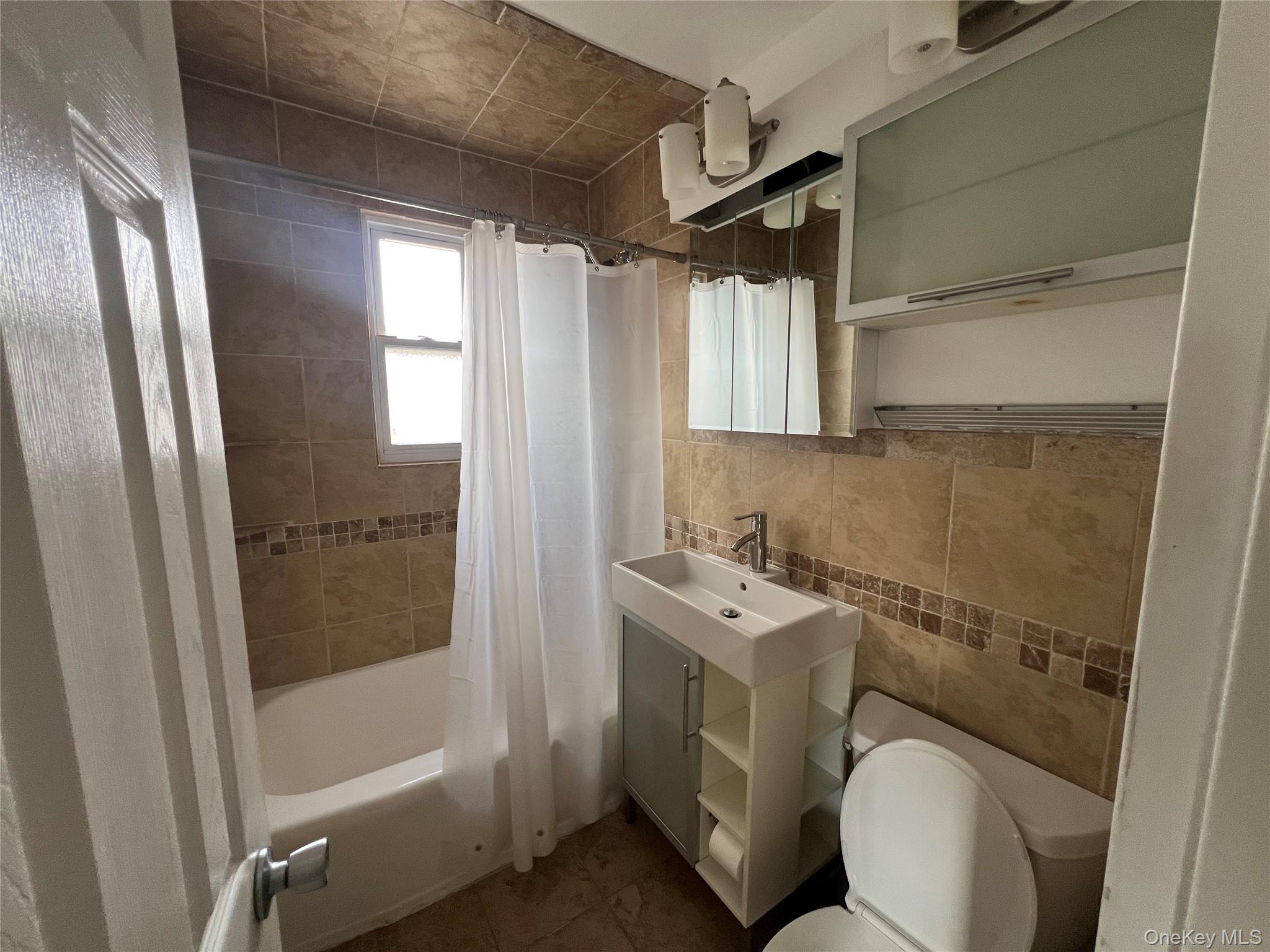 #5 photo, 59 A Carpenter Avenue, Mount Kisco , NY 10549