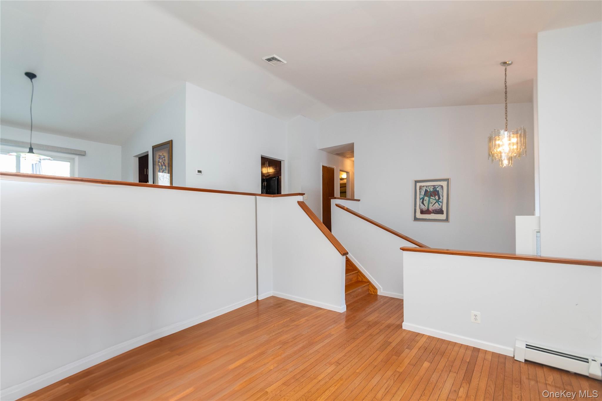 #3 photo, 11 Shaker Court, New Windsor , NY 12553