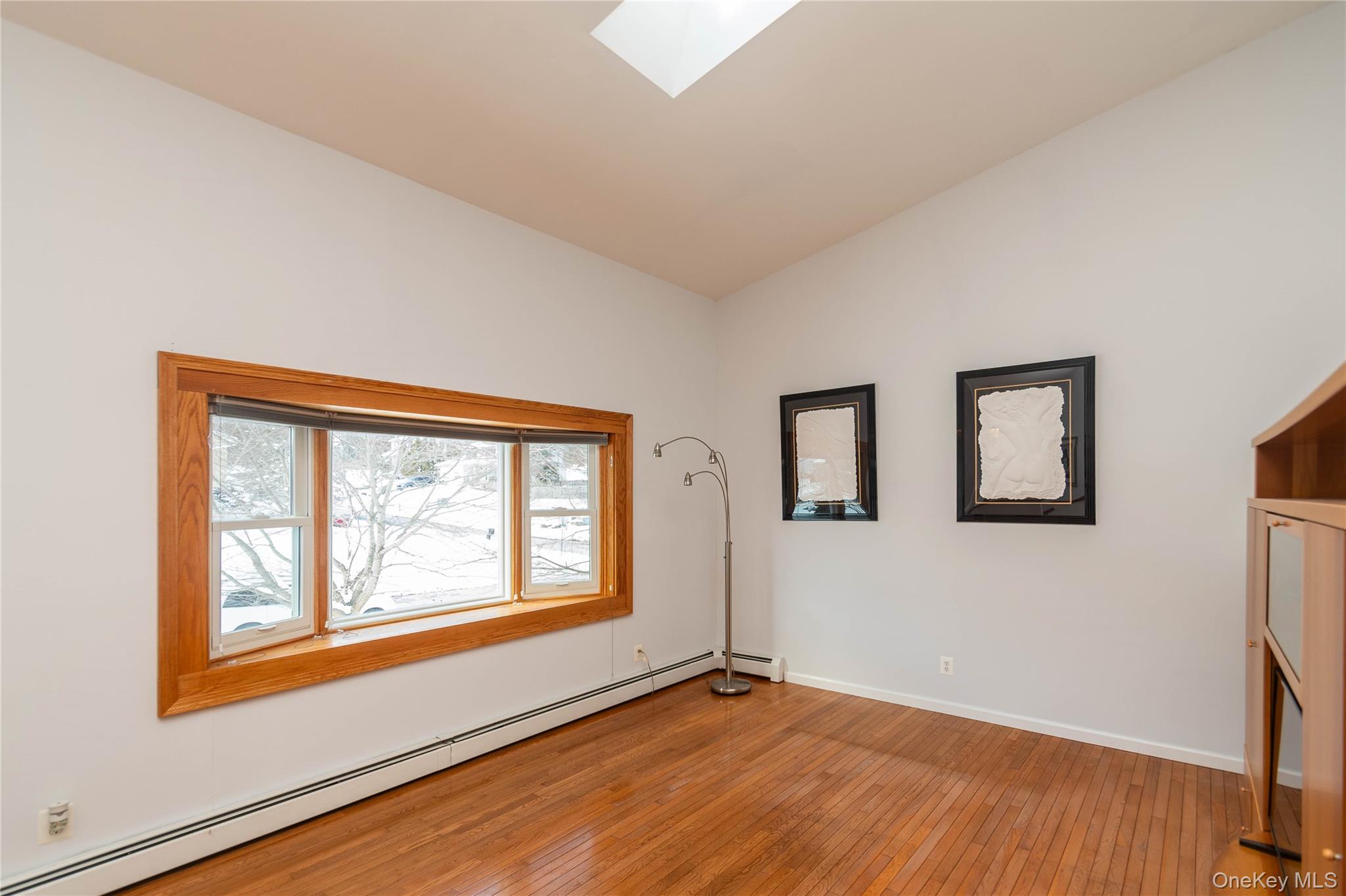 #4 photo, 11 Shaker Court, New Windsor , NY 12553