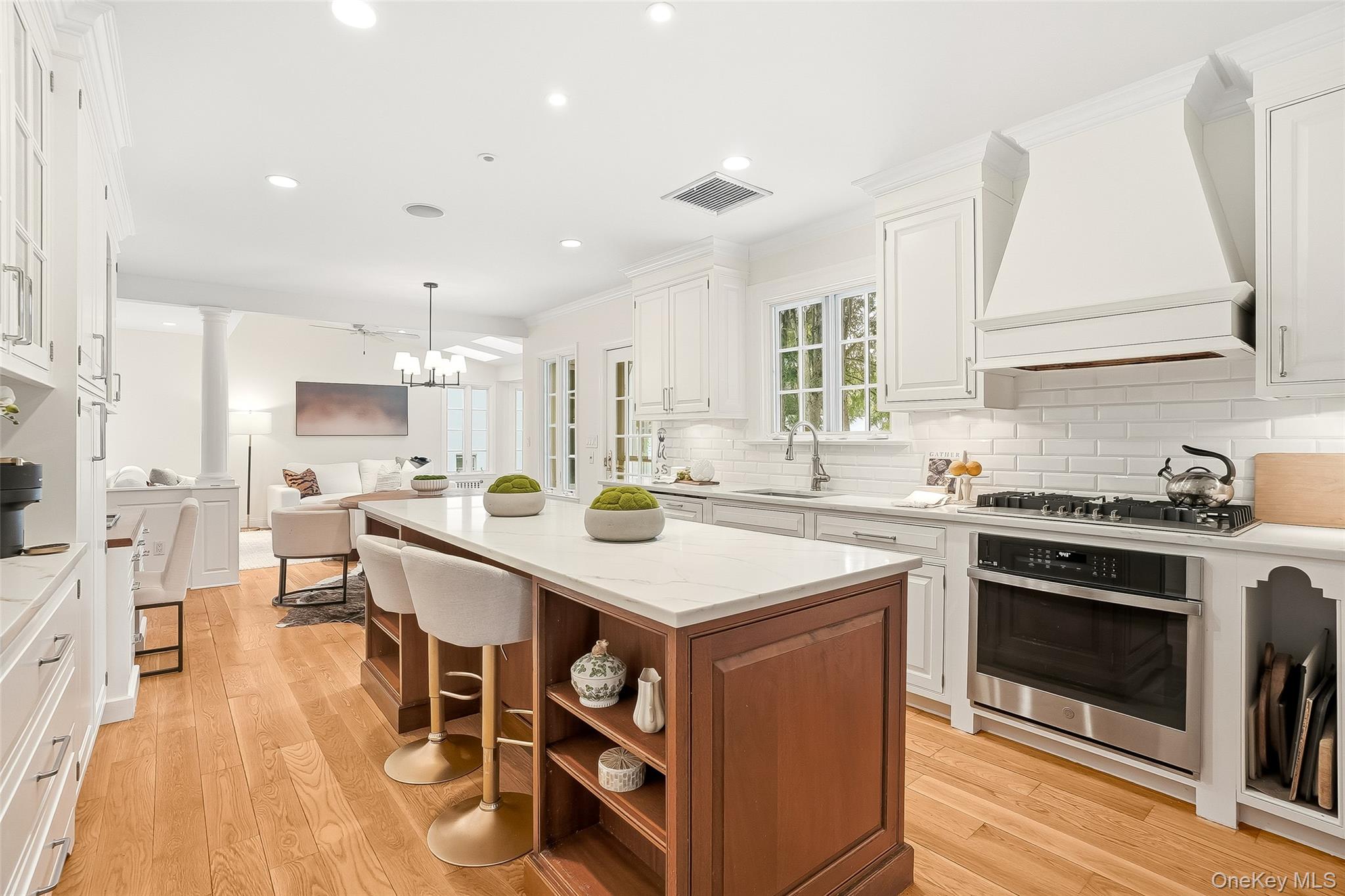 #10 photo, 1 Oneida Street, Rye , NY 10580