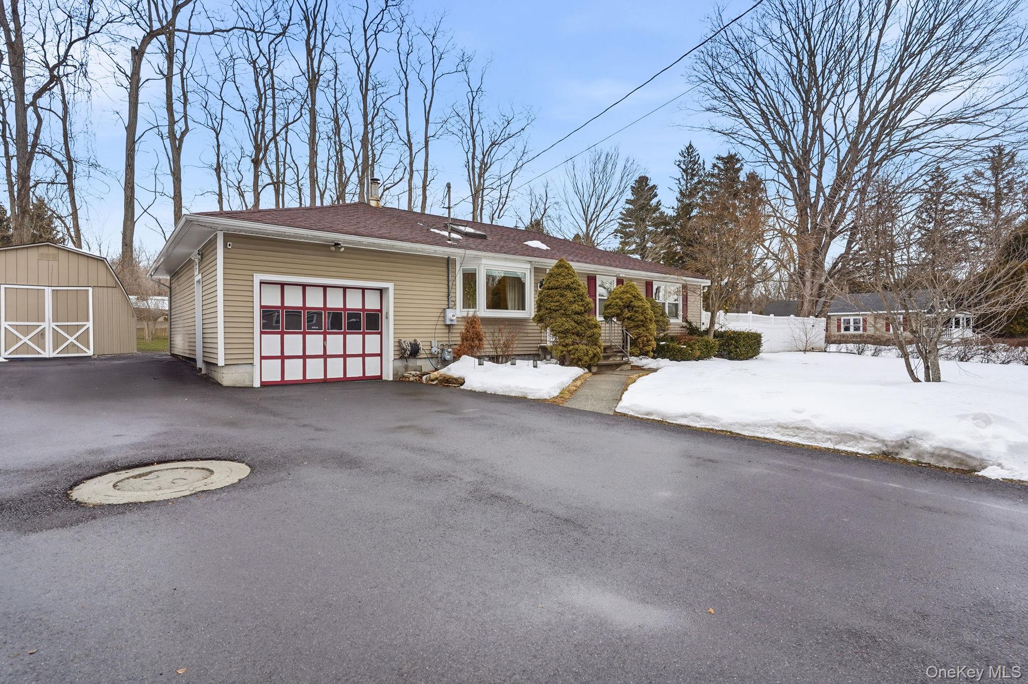 #1 photo, 946 Route 311, Patterson , NY 12563