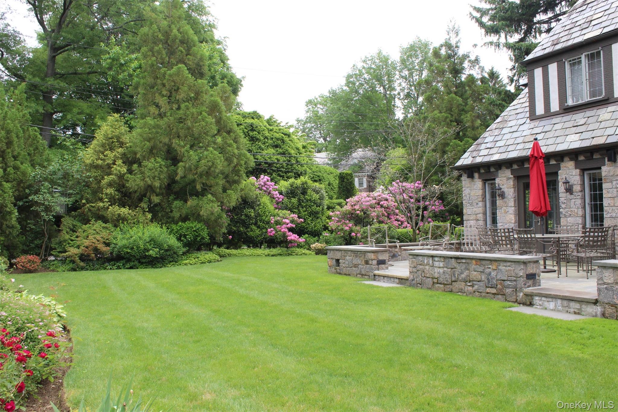 #11 photo, 3 Westway, Bronxville , NY 10708