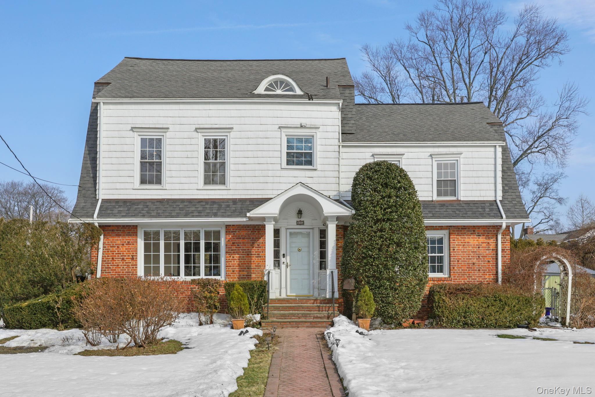 #1 photo, 401 Heathcote Road, Scarsdale , NY 10583