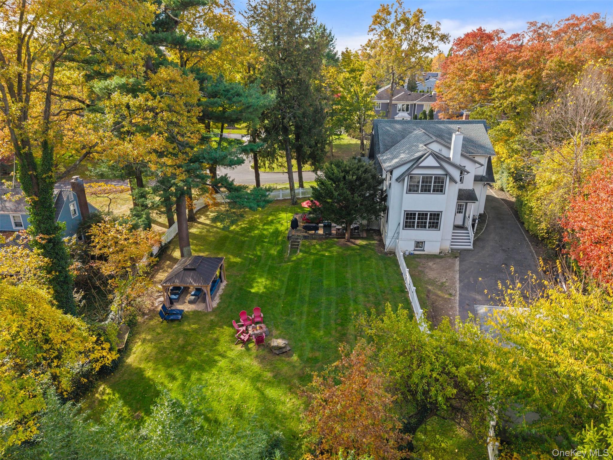 #2 photo, 12 Swarthmore Road, Scarsdale , NY 10583