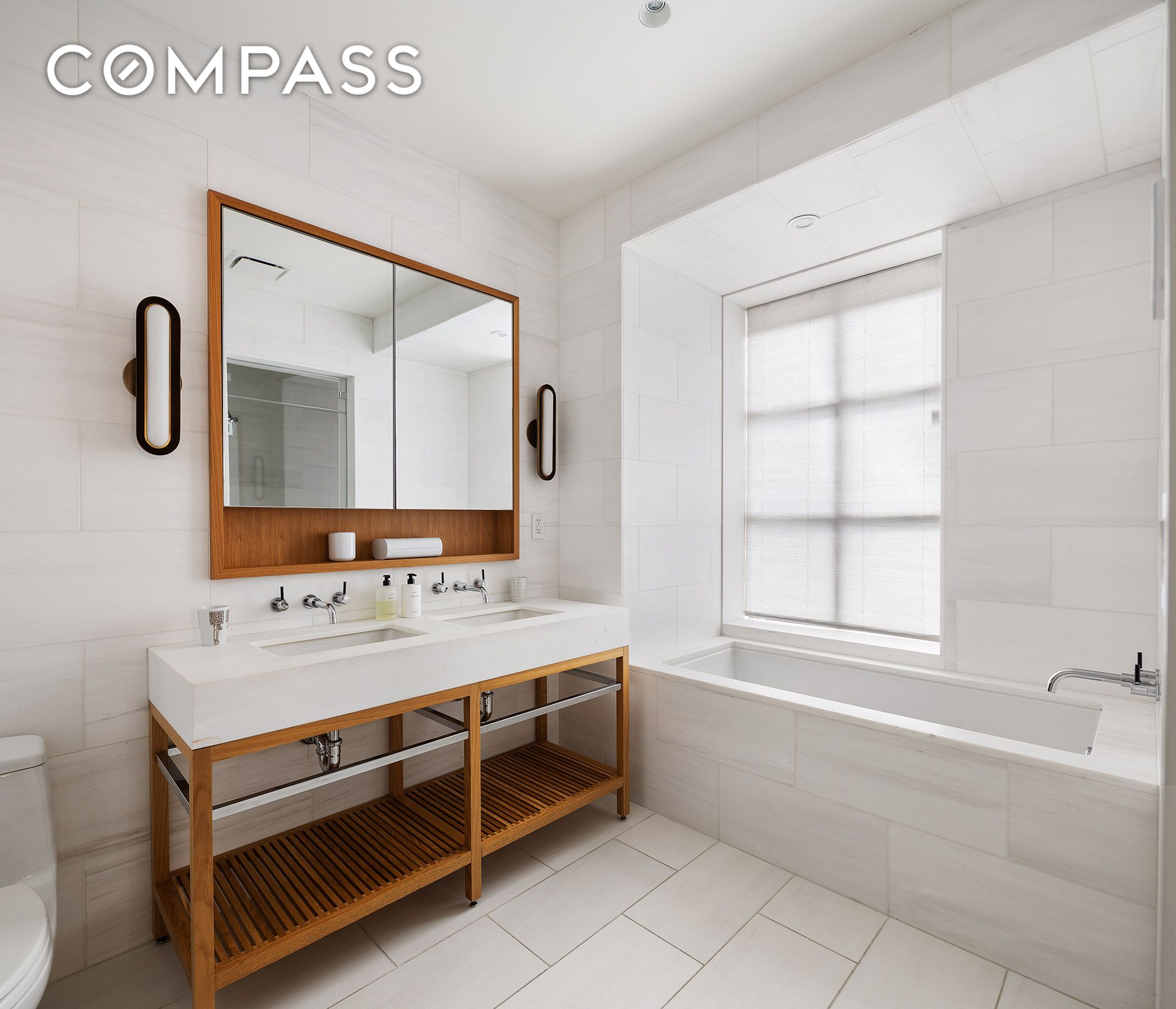 #8 photo, 550 W 29th Street, Chelsea , NY 10001