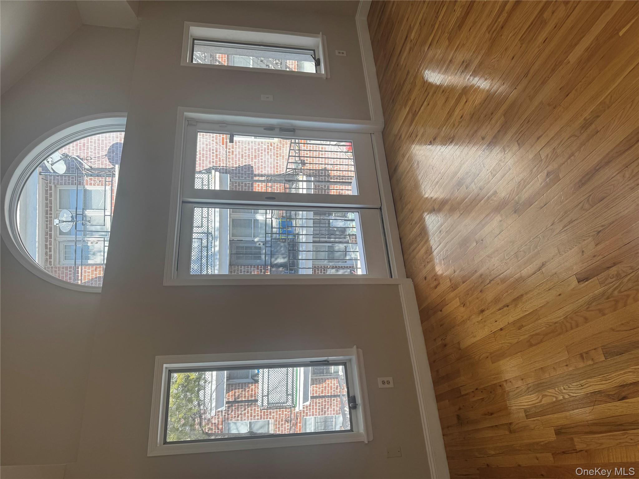 #7 photo, 3177 Wissman Avenue, Bronx , NY 10465