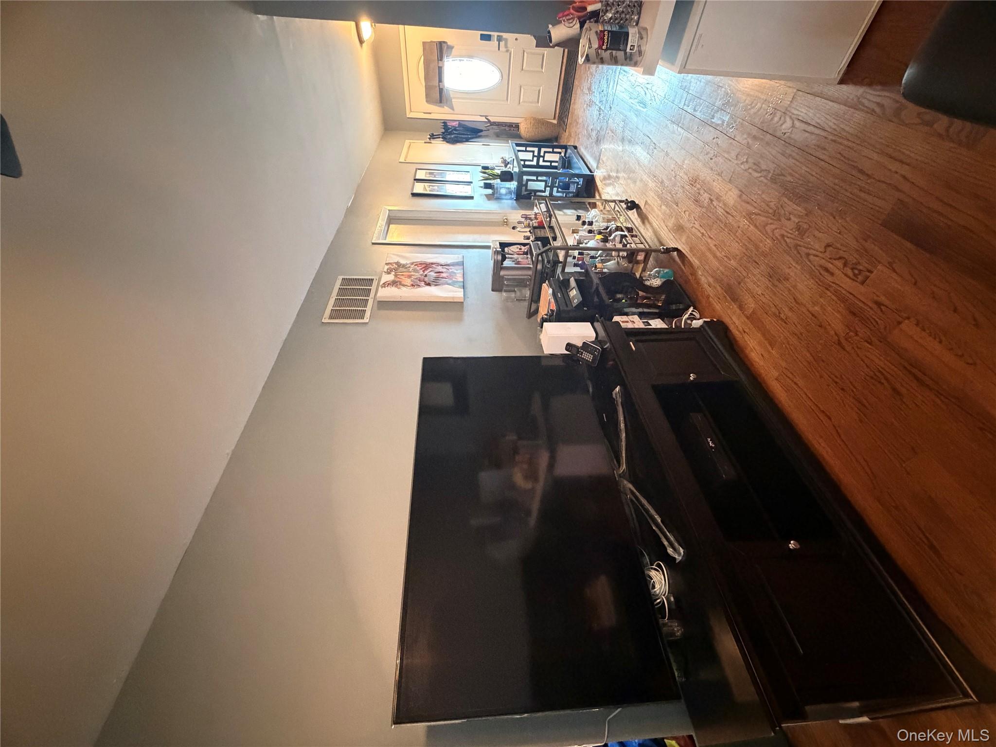 #11 photo, 2712 Schleigel Boulevard, Саффолк ‖ Amityville , NY 11701