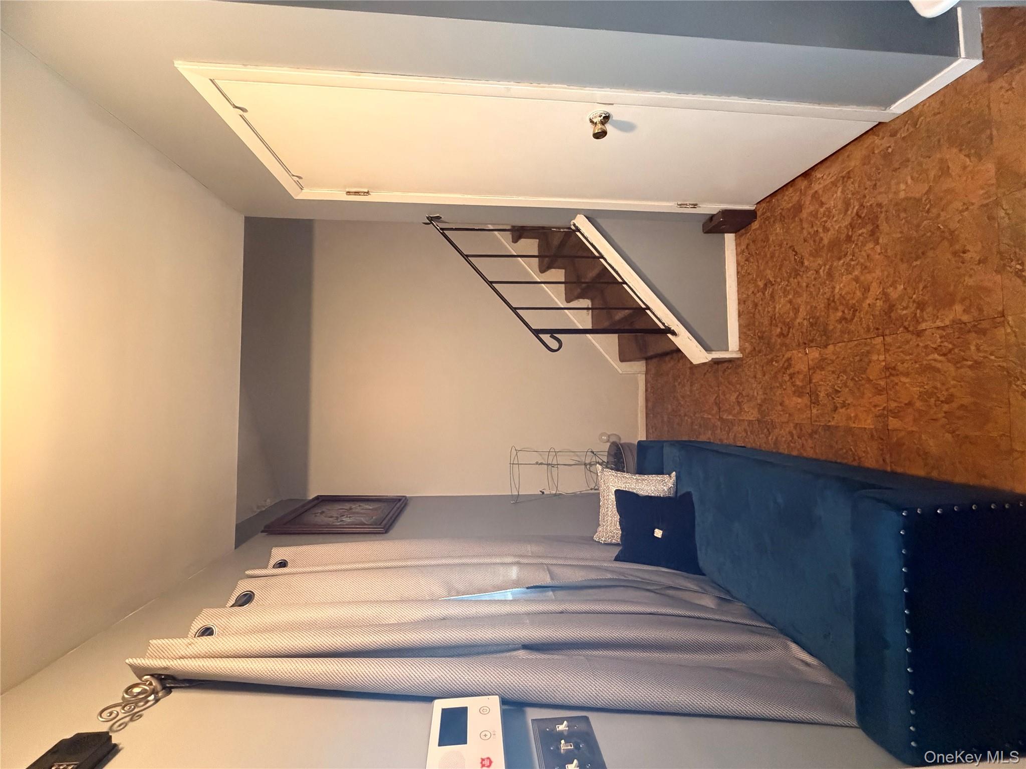 #4 photo, 2712 Schleigel Boulevard, Саффолк ‖ Amityville , NY 11701