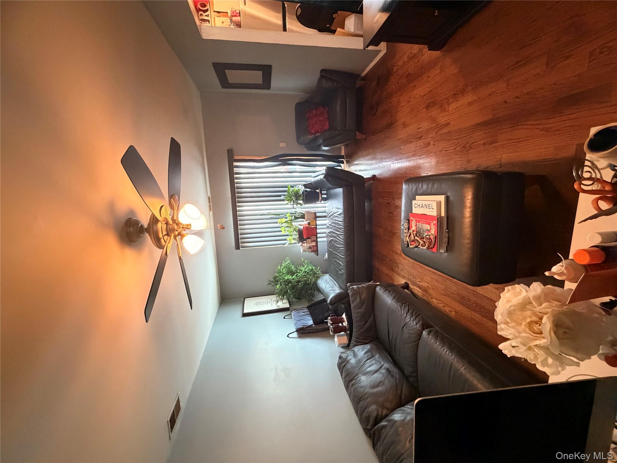 #8 photo, 2712 Schleigel Boulevard, Саффолк ‖ Amityville , NY 11701