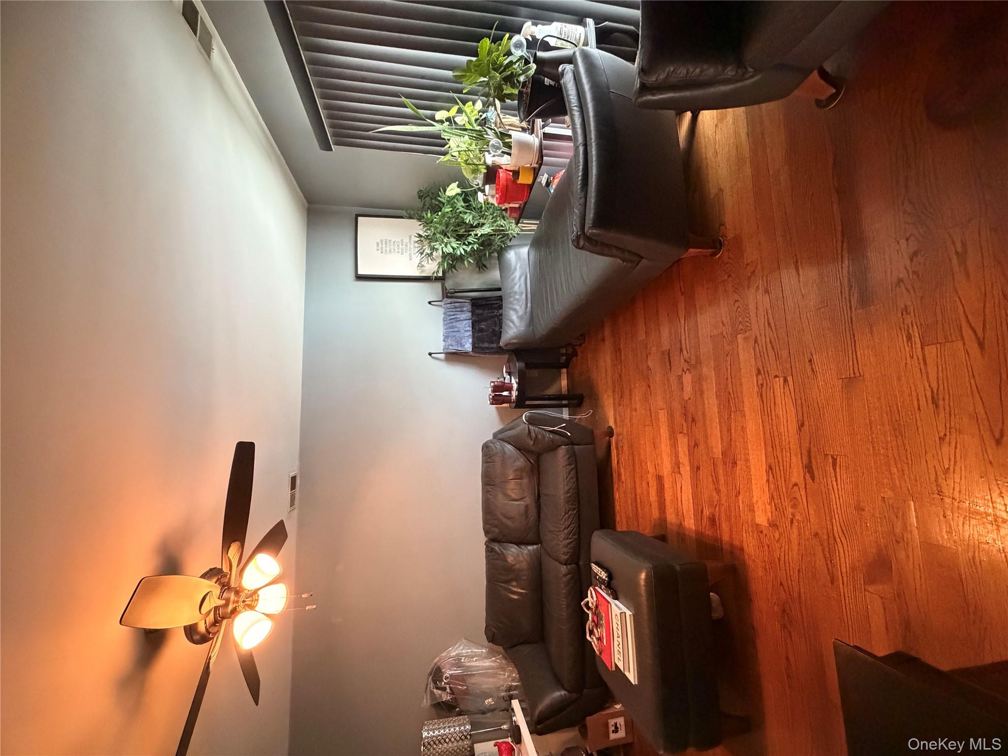 #9 photo, 2712 Schleigel Boulevard, Саффолк ‖ Amityville , NY 11701