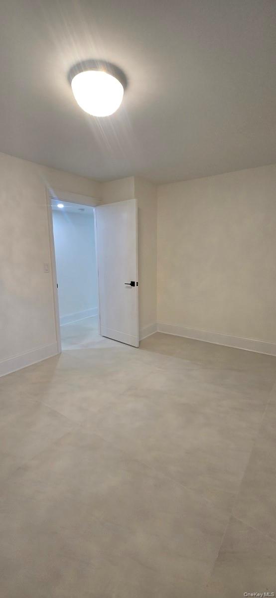 #12 photo, 510 115th Street, Куинс ‖ College Point , NY 11356