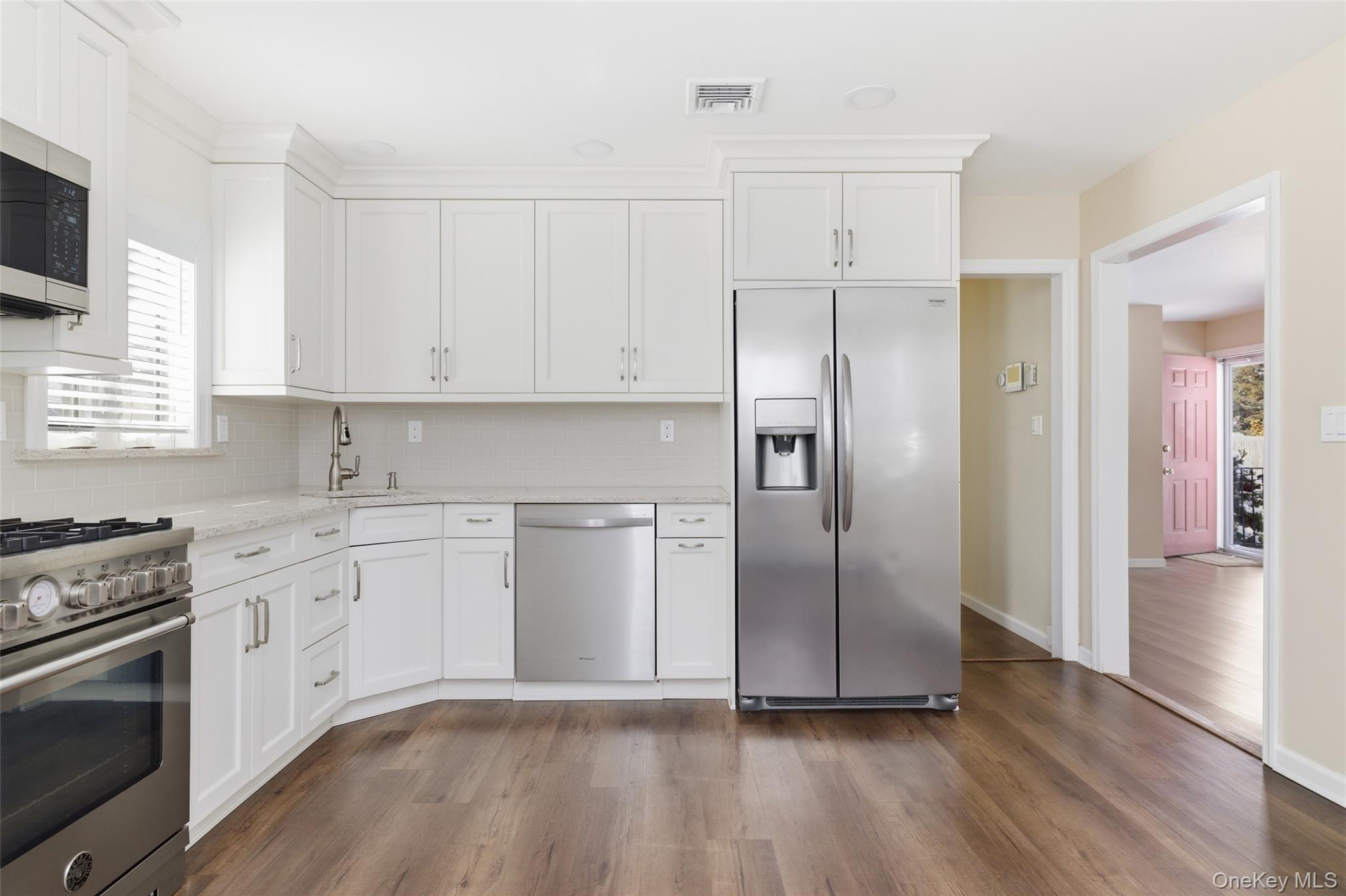 #10 photo, 449 52nd Street, Lindenhurst , NY 11757