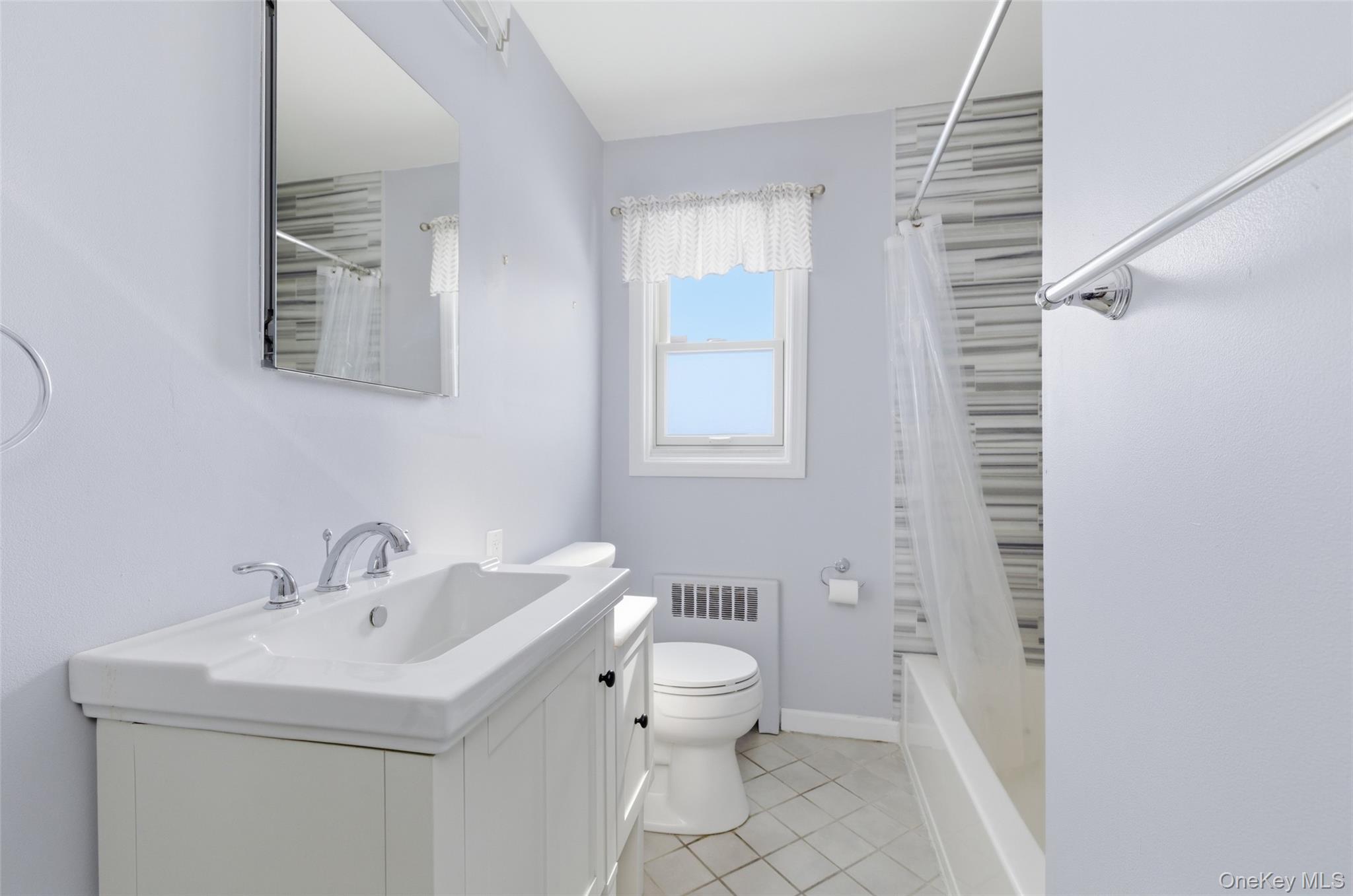 #13 photo, 449 52nd Street, Lindenhurst , NY 11757