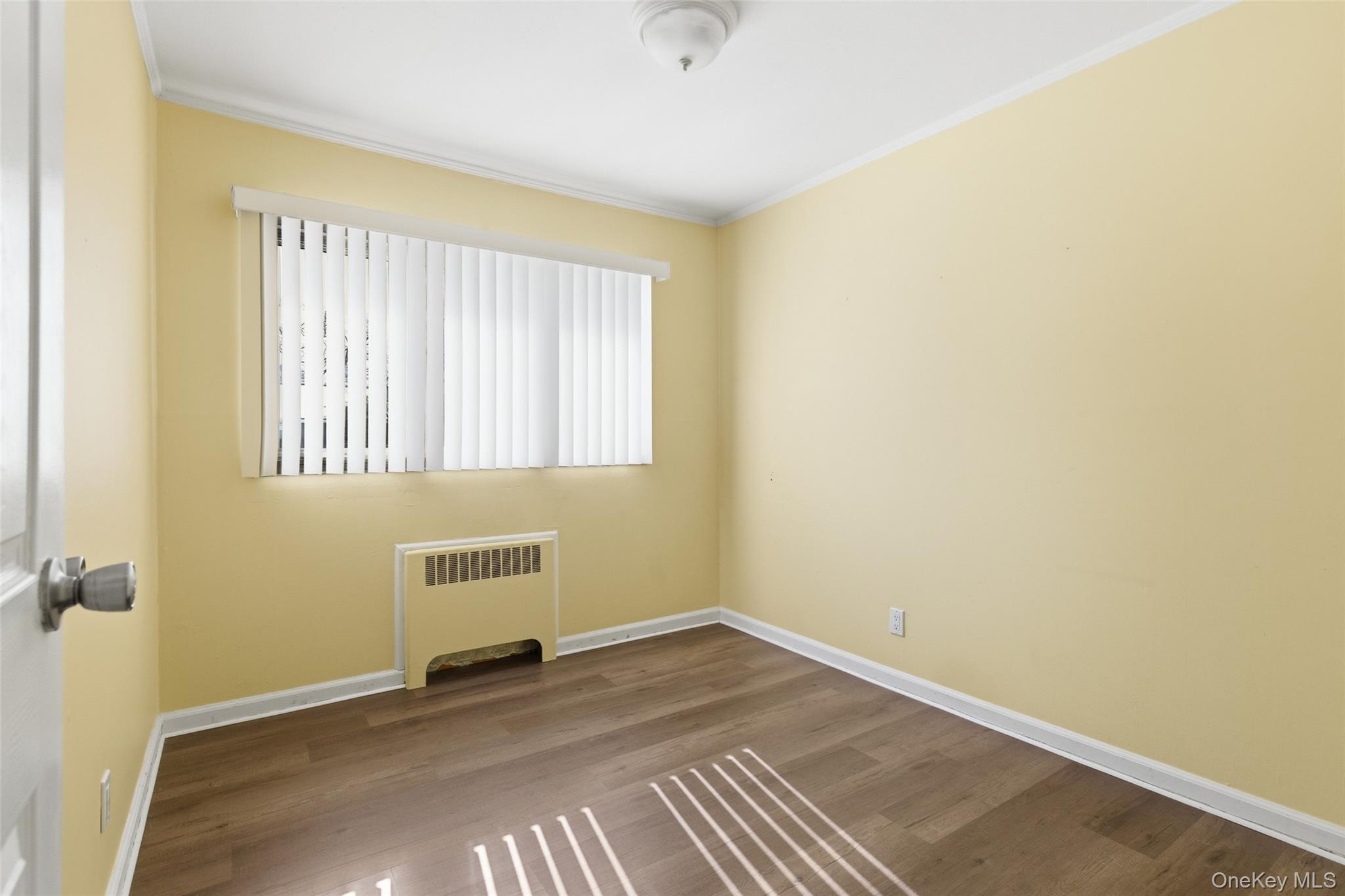 #14 photo, 449 52nd Street, Lindenhurst , NY 11757