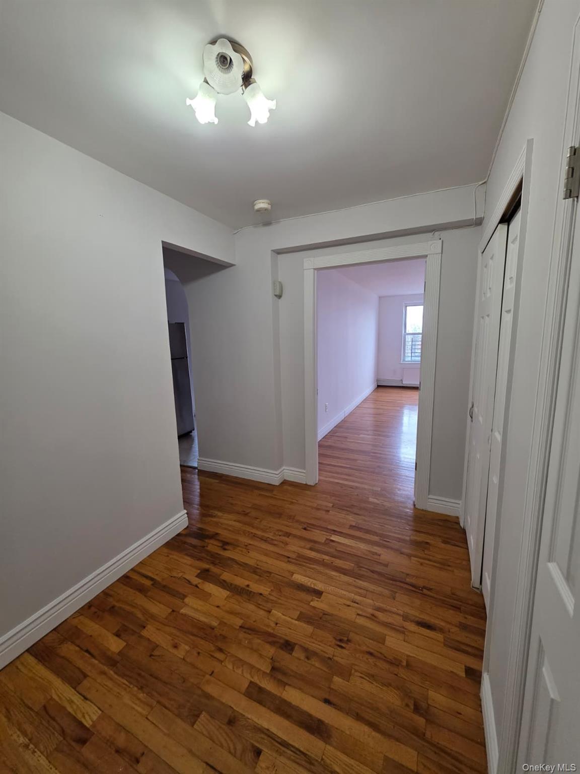 #2 photo, 8470 129th Street, क्यू गार्डन्स Kew Gardens , NY 11415