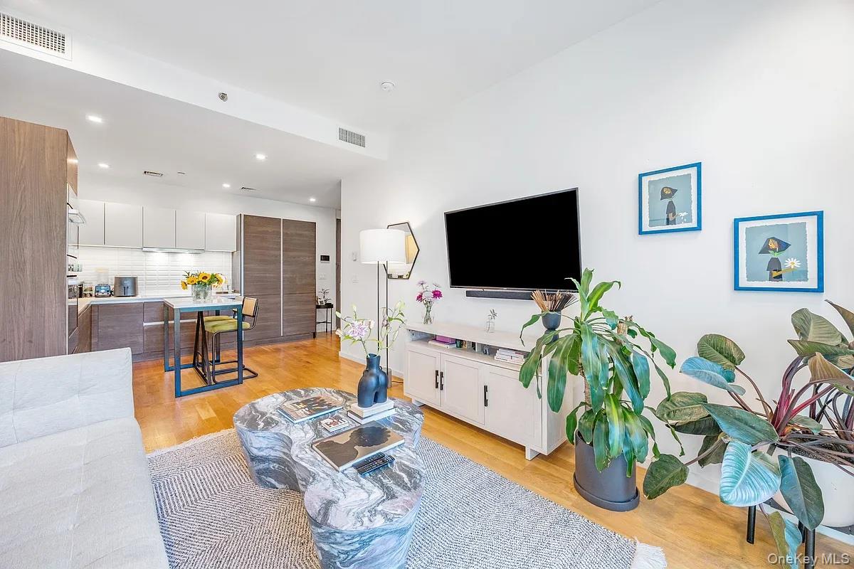 #4 photo, 1110 Madison Street, Brooklyn , NY 11221