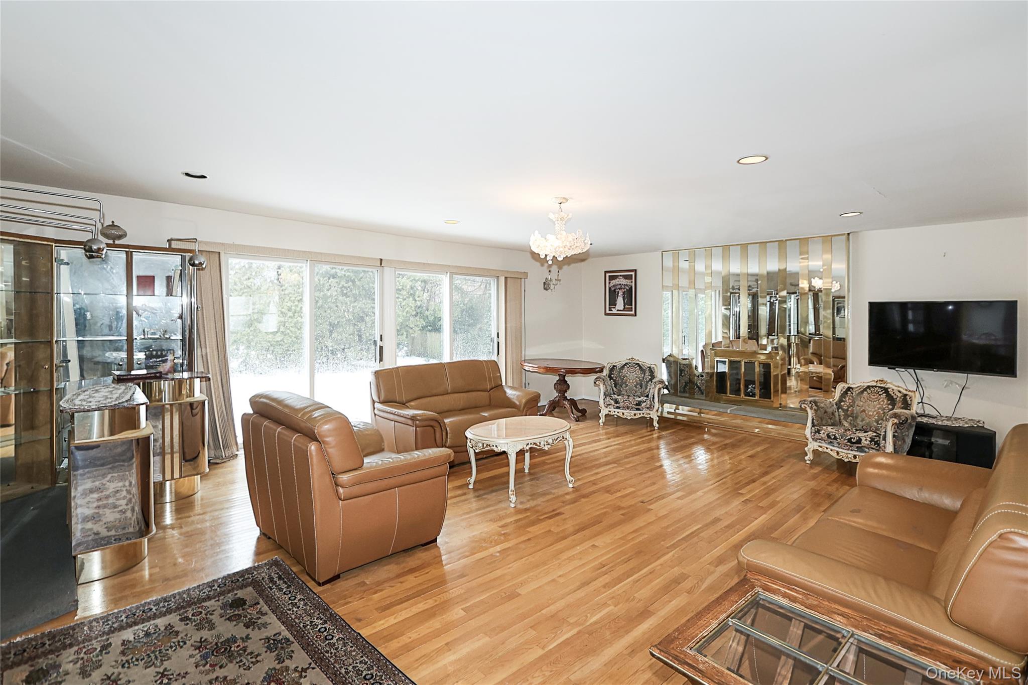 #7 photo, 28 Polo Road, ग्रेट नेक Great Neck , NY 11023