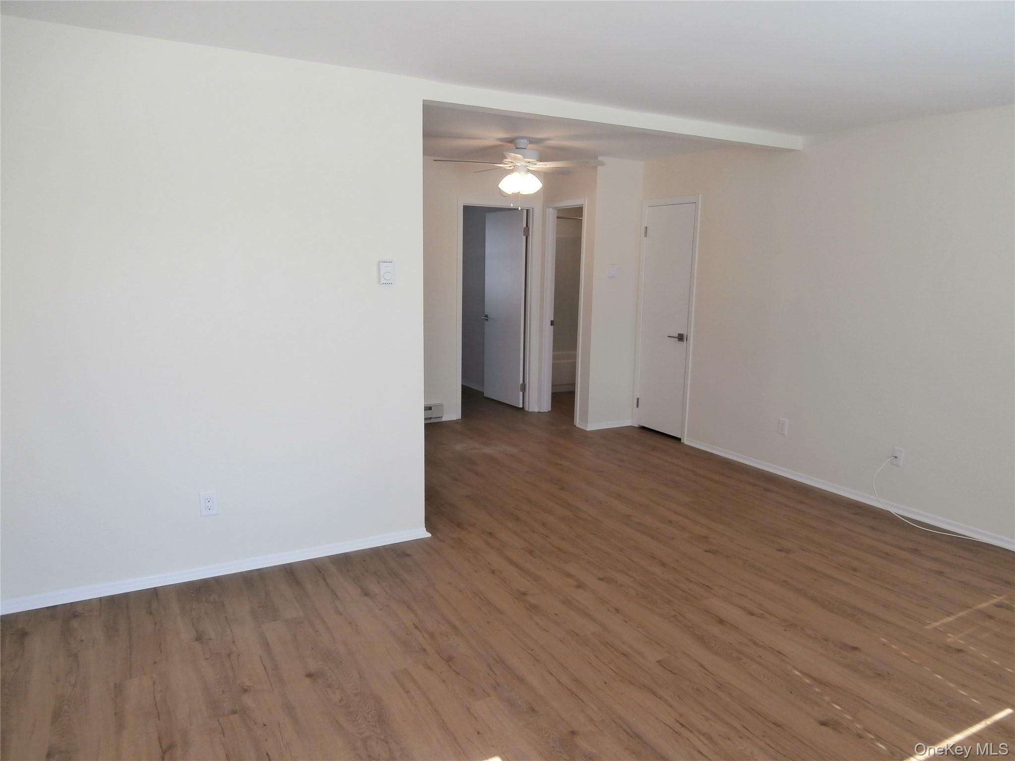 #2 photo, 1000 9th Street, सफ़ोक काउंटी Greenport , NY 11944