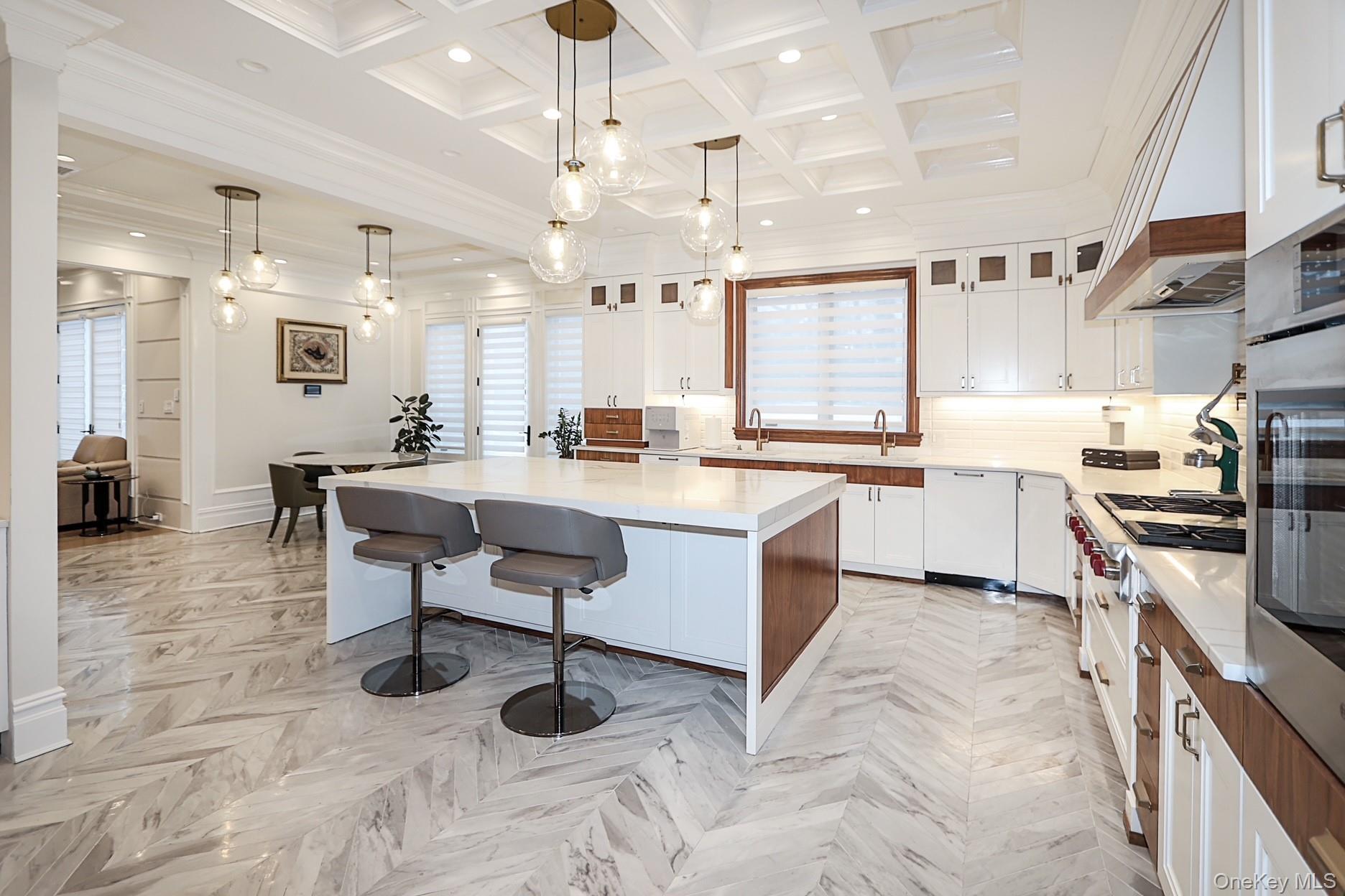 #10 photo, 19 Gilbert Road, ग्रेट नेक Great Neck , NY 11024