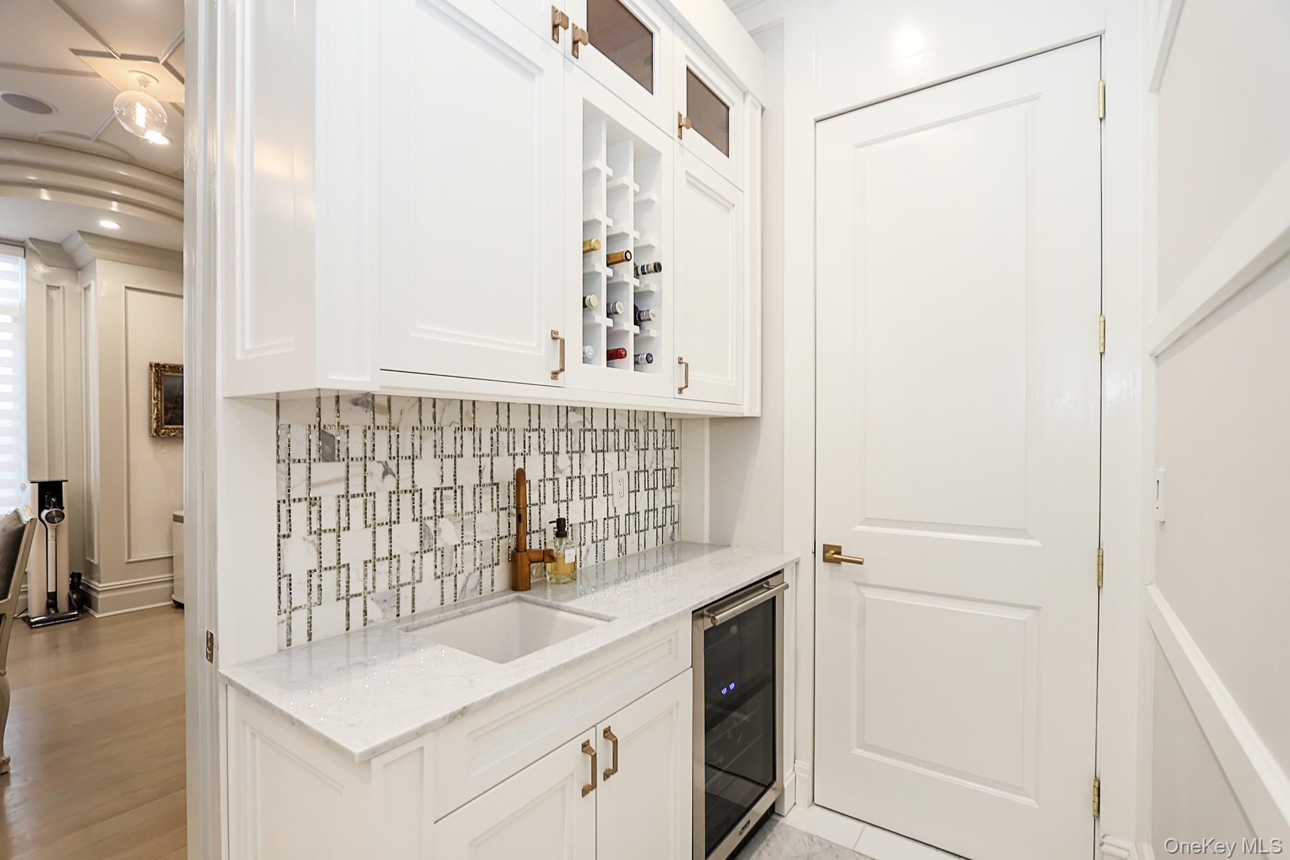 #12 photo, 19 Gilbert Road, ग्रेट नेक Great Neck , NY 11024